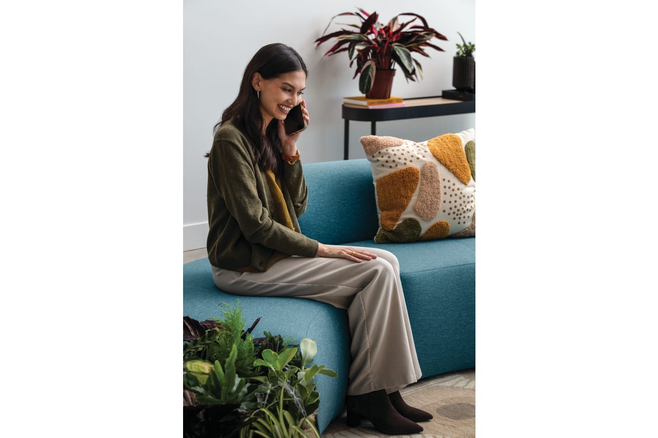 SoCo with Sculpt table and planter