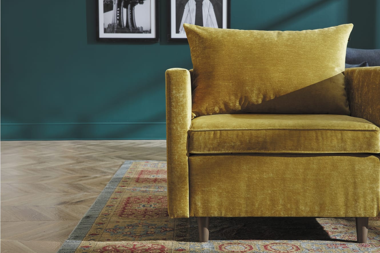 HON West Hill Room Scene with Lounge Pillow Cushions