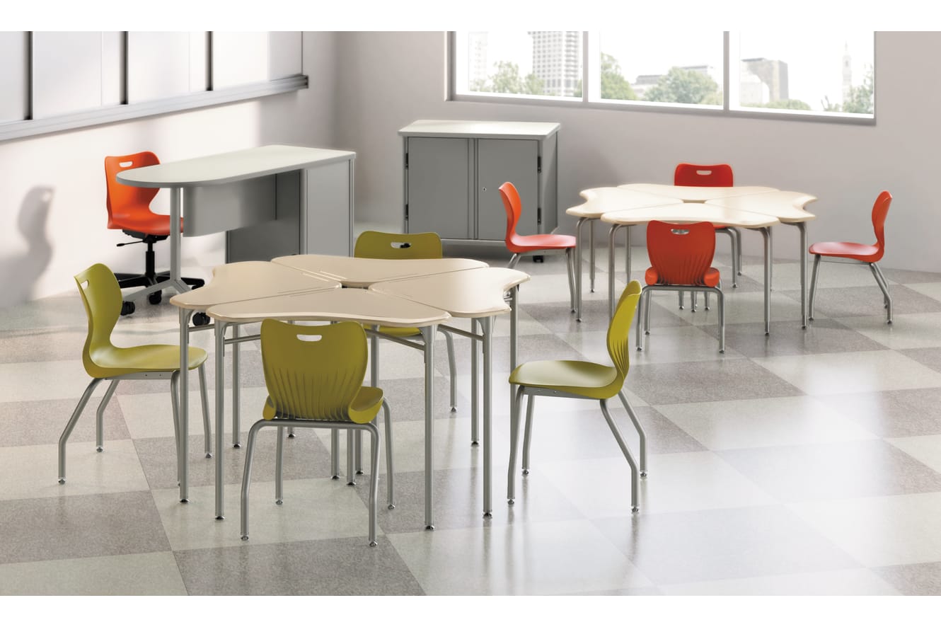 HON-SmartLink-Student-TeacherDesksChairs-500-002