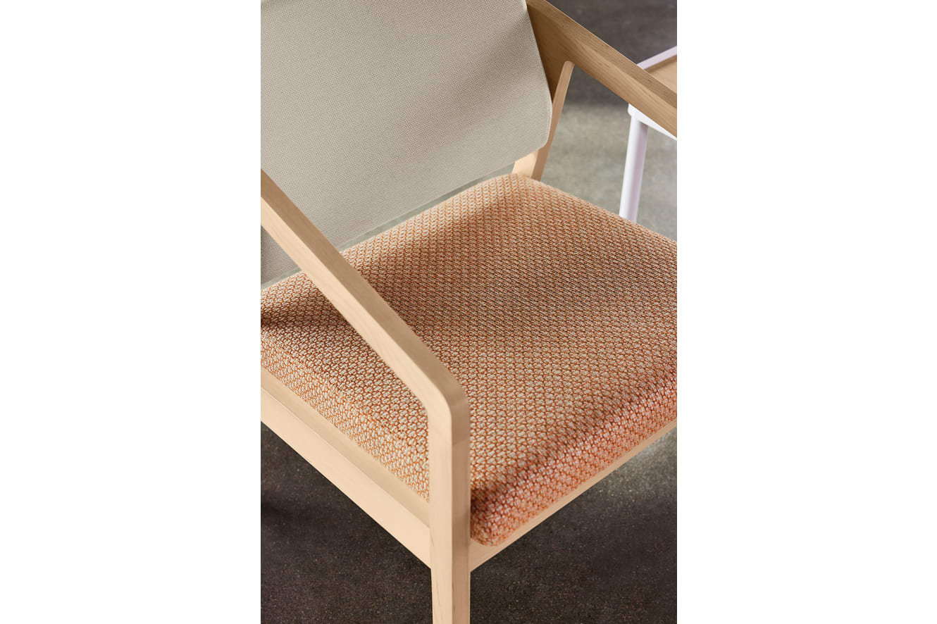 Confer chair 