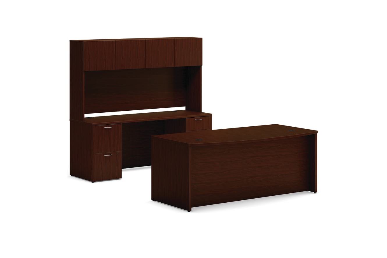 Mod executive station with storage in Traditional Mahogany