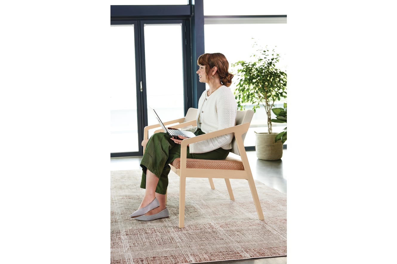 HON-Confer-West Hill-500-018