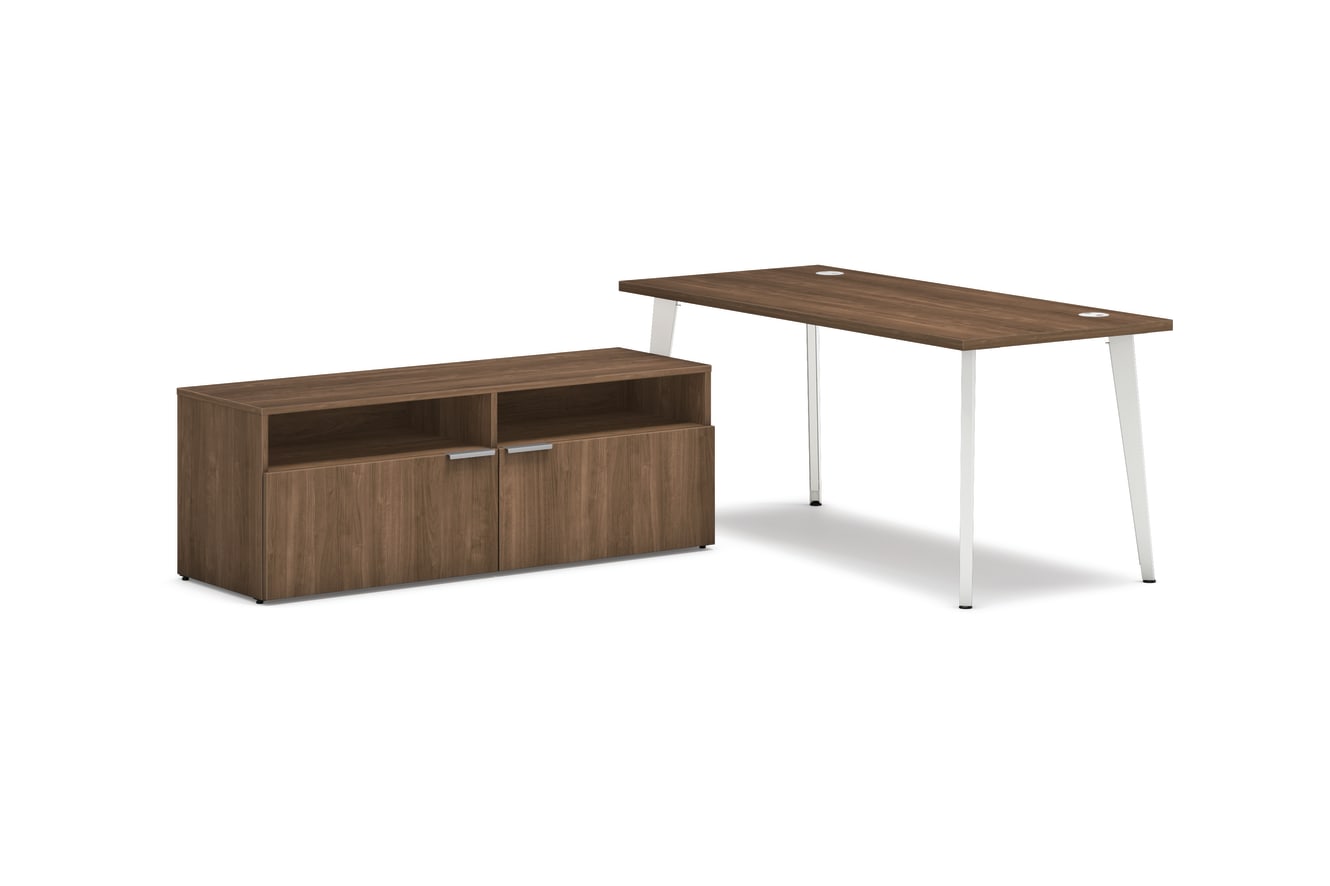 Voi l-station in Pinnacle laminate