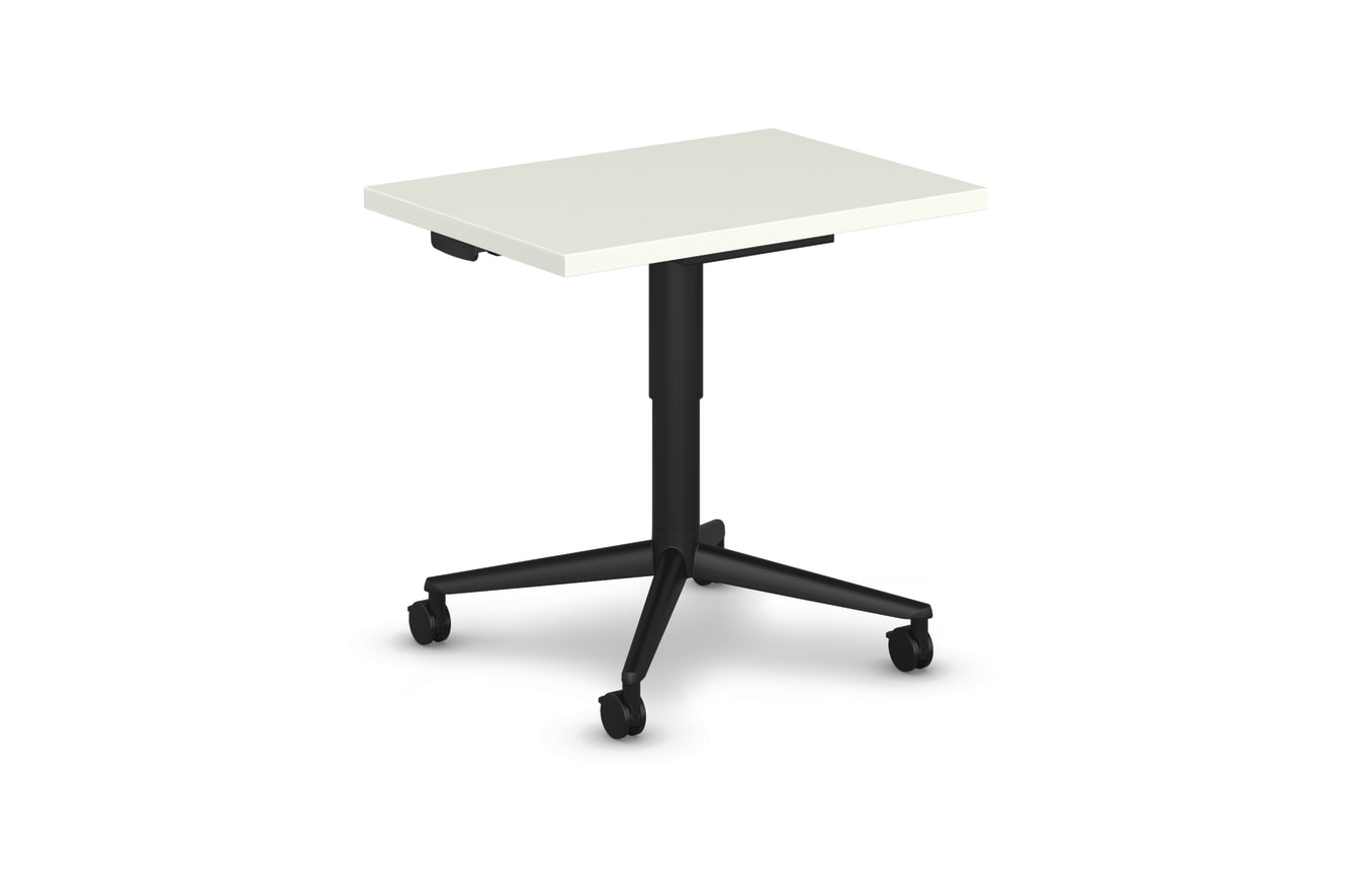 Huddle table