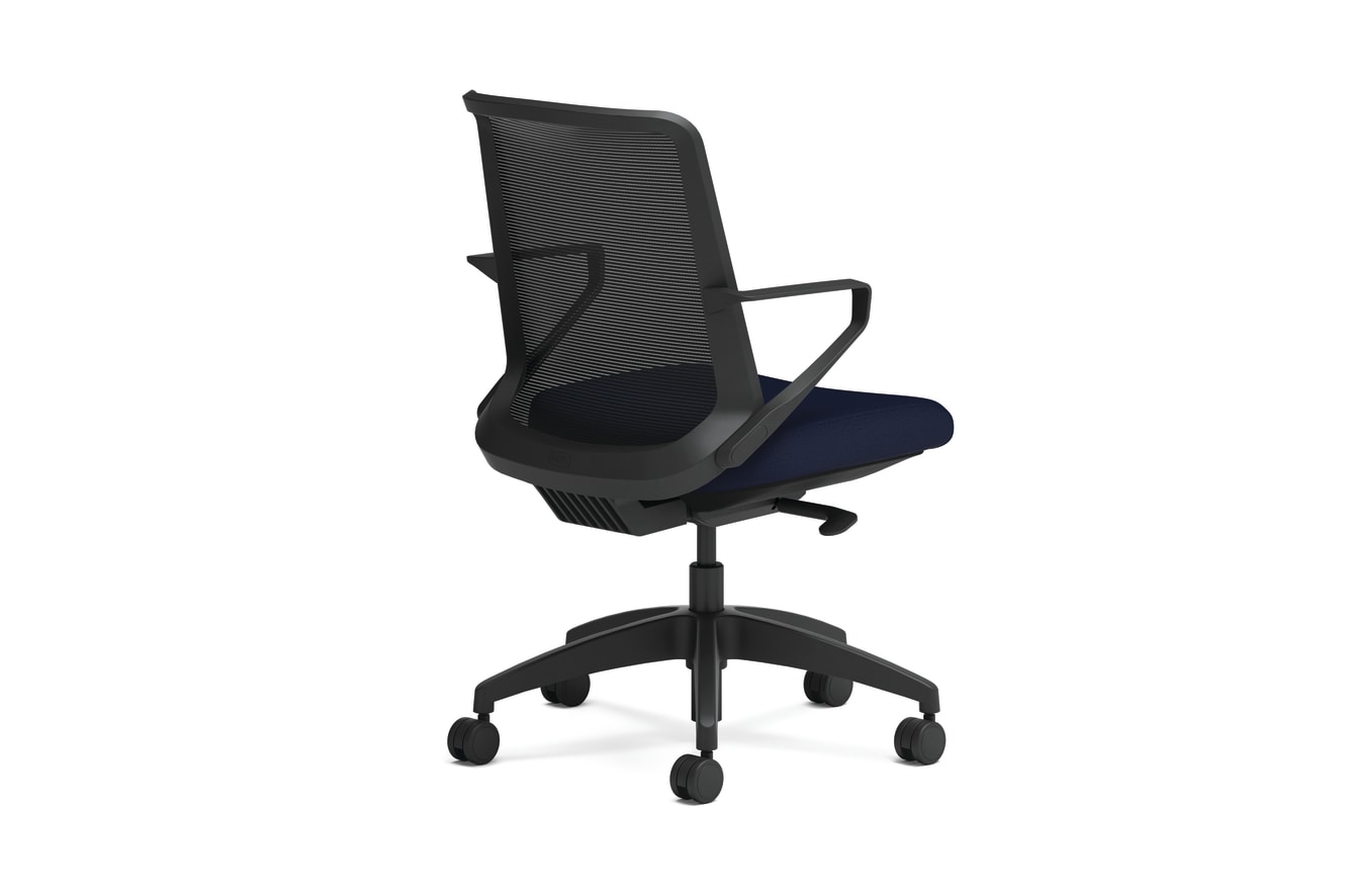 Cliq chair