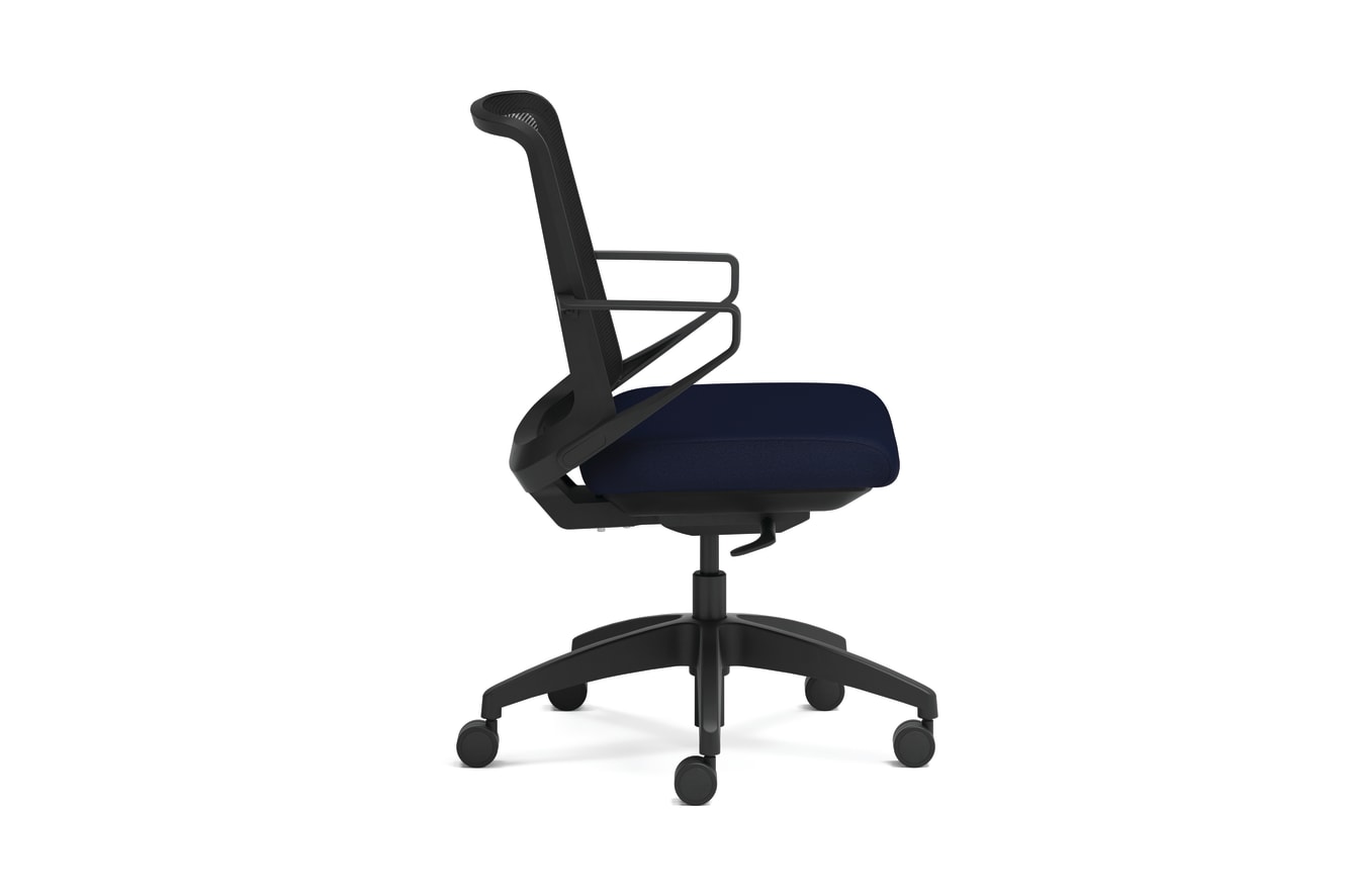 Cliq chair