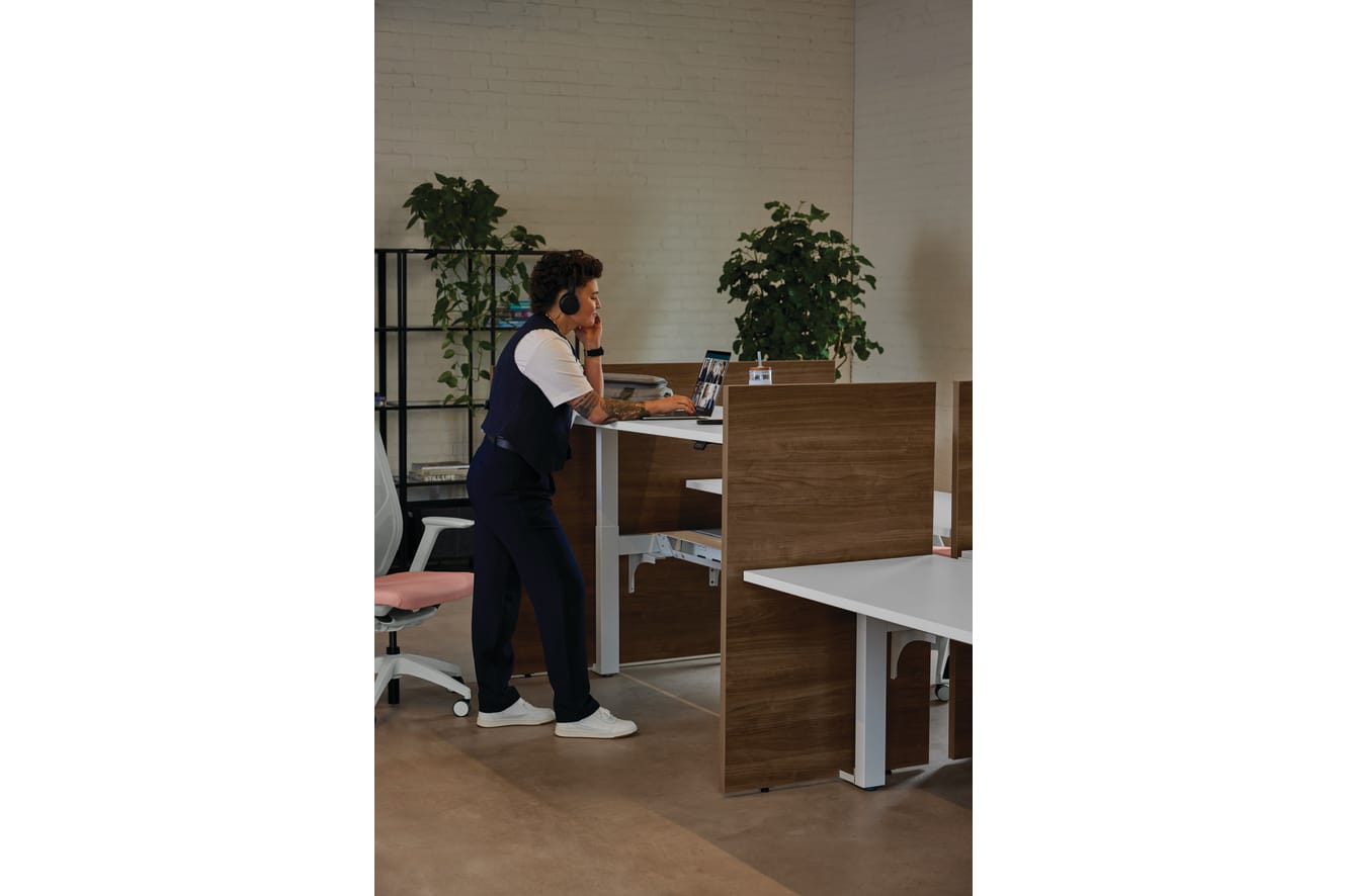 Empower Height-Adjustable Benching