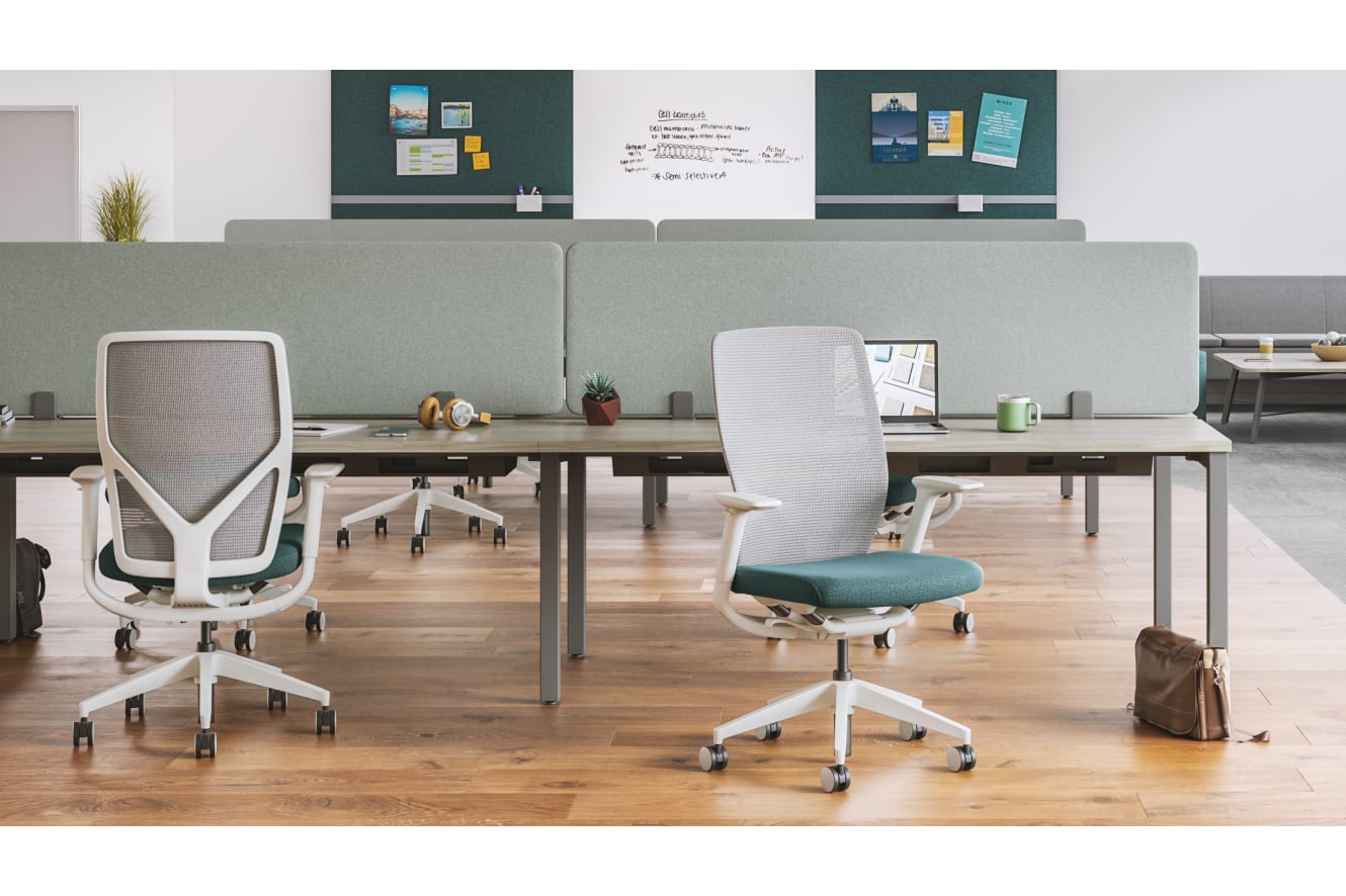 4-pack workstations with Flexion task seating and Workwall tiles on back wall.