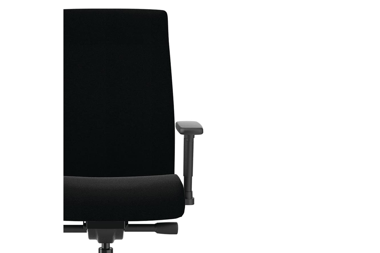 Ignition task chair in Black