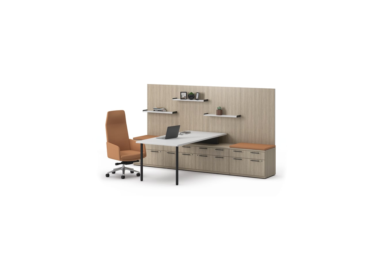 Concinnity Desks with Workwall Tiles and Mav Seating.