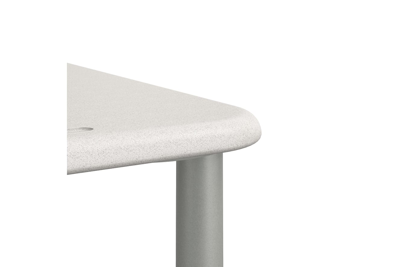 SmartLink desk corner
