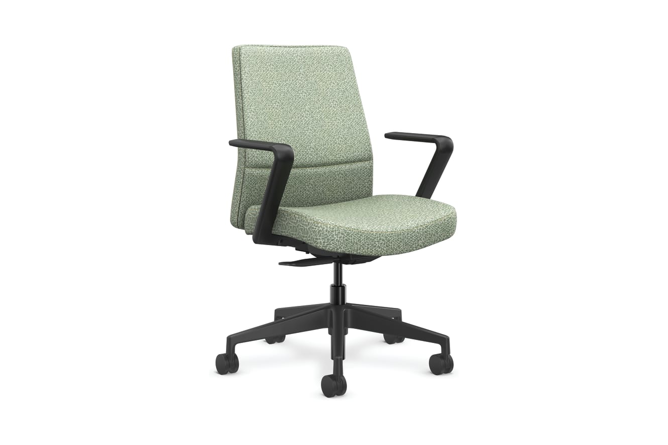 Cofi managerial back chair with solid stitch
