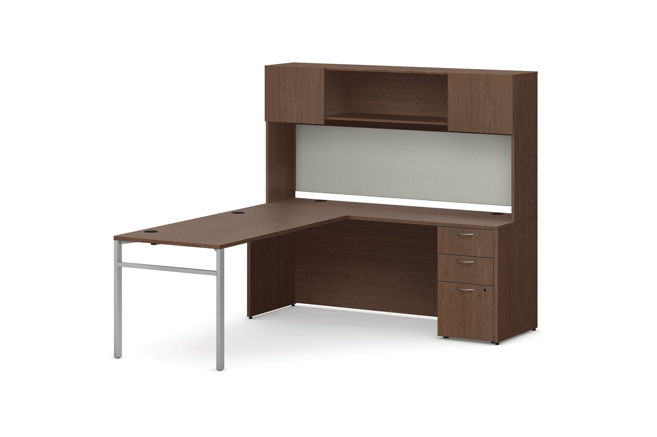 Mod l-station desk with storage