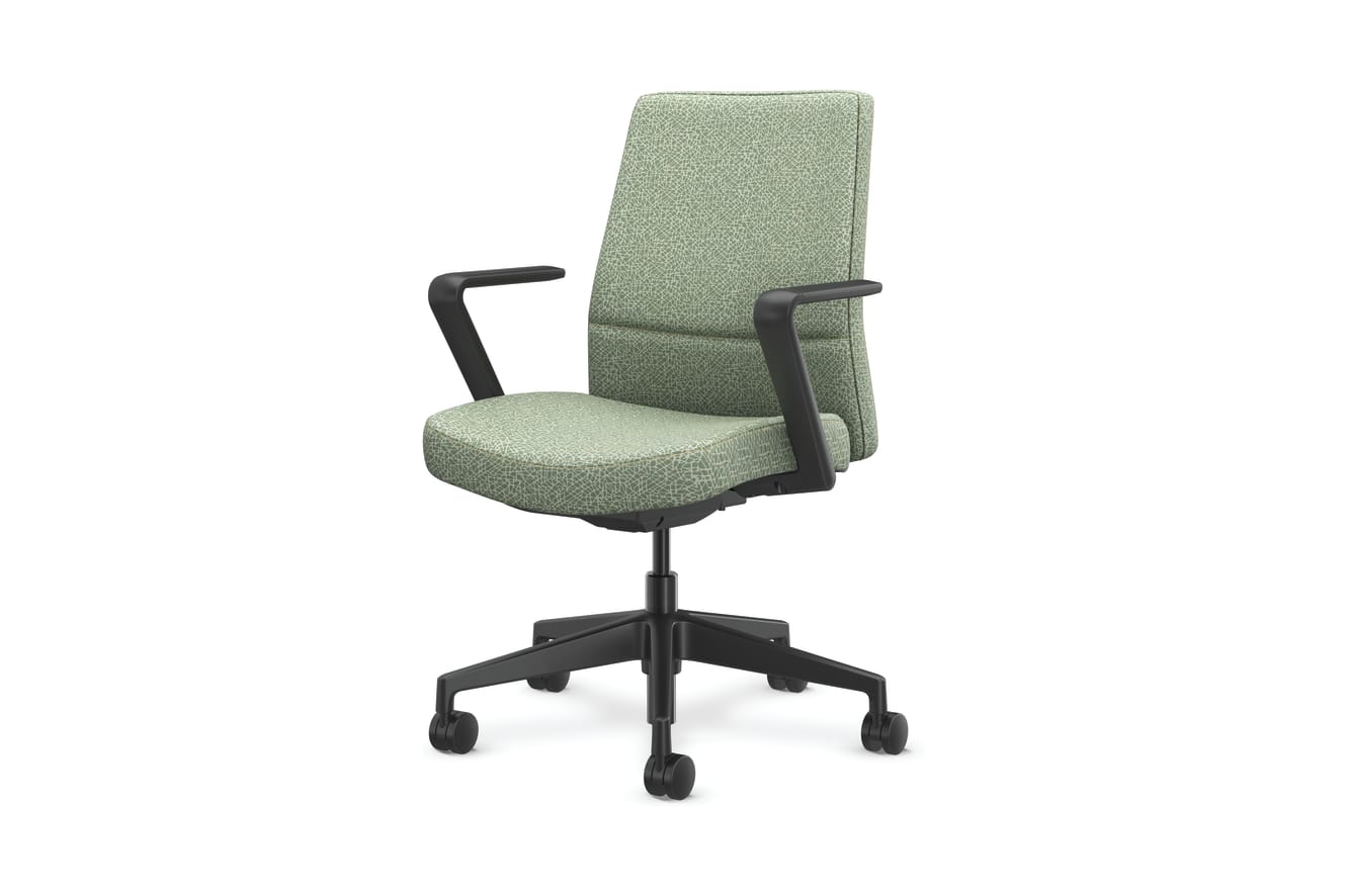 Cofi managerial back chair with solid stitch