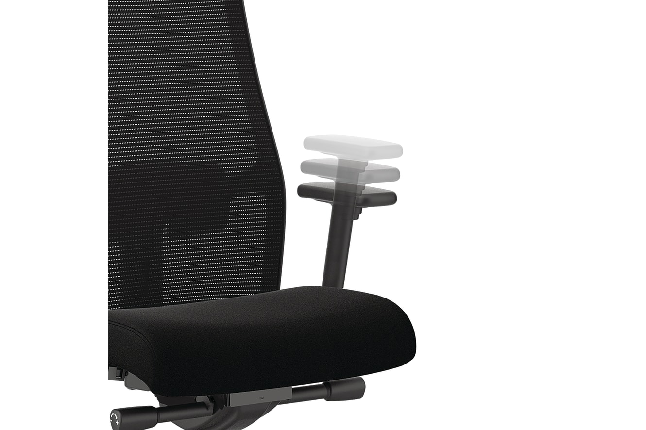 Ignition mesh task chair in Black