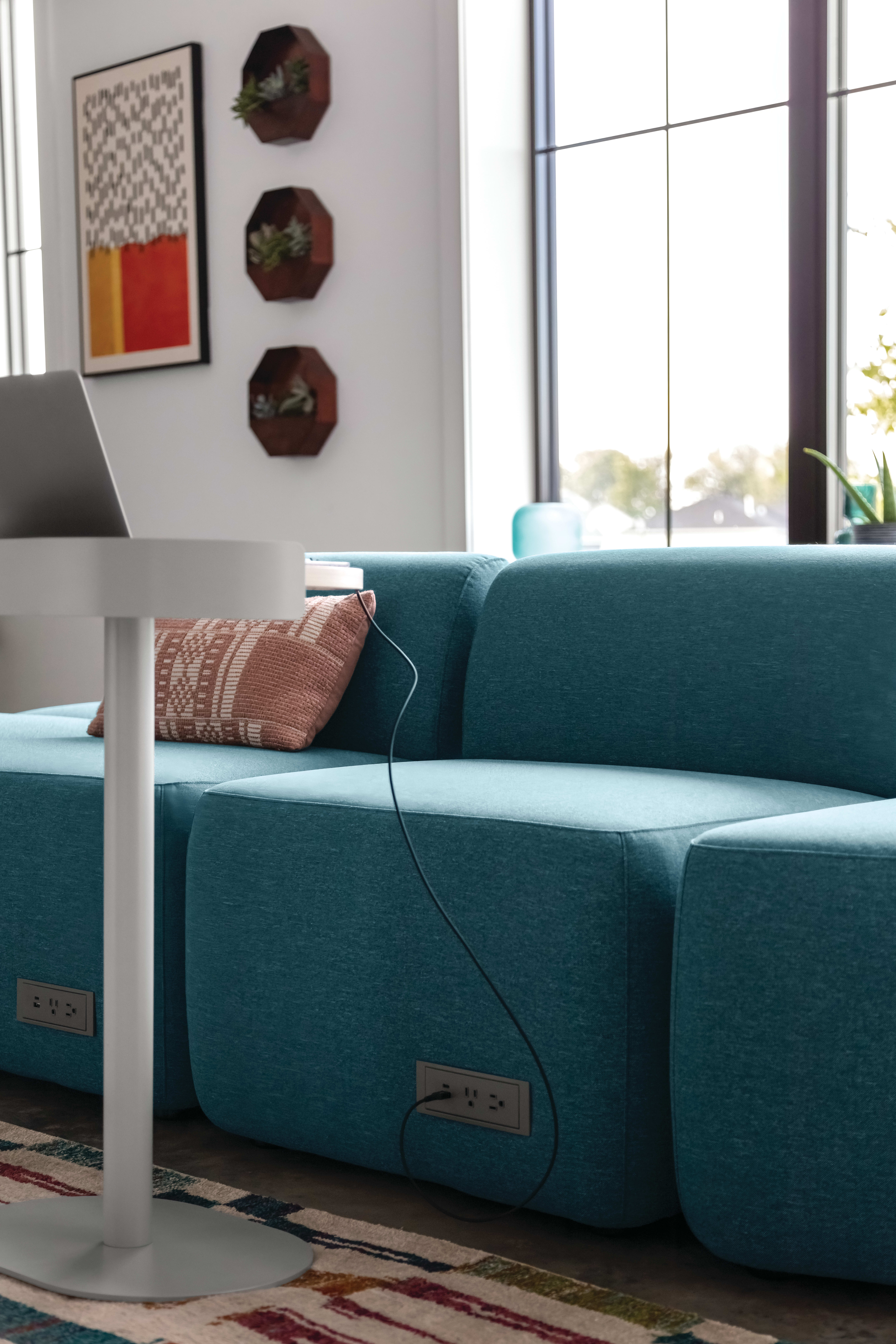 SoCo with Sculpt table