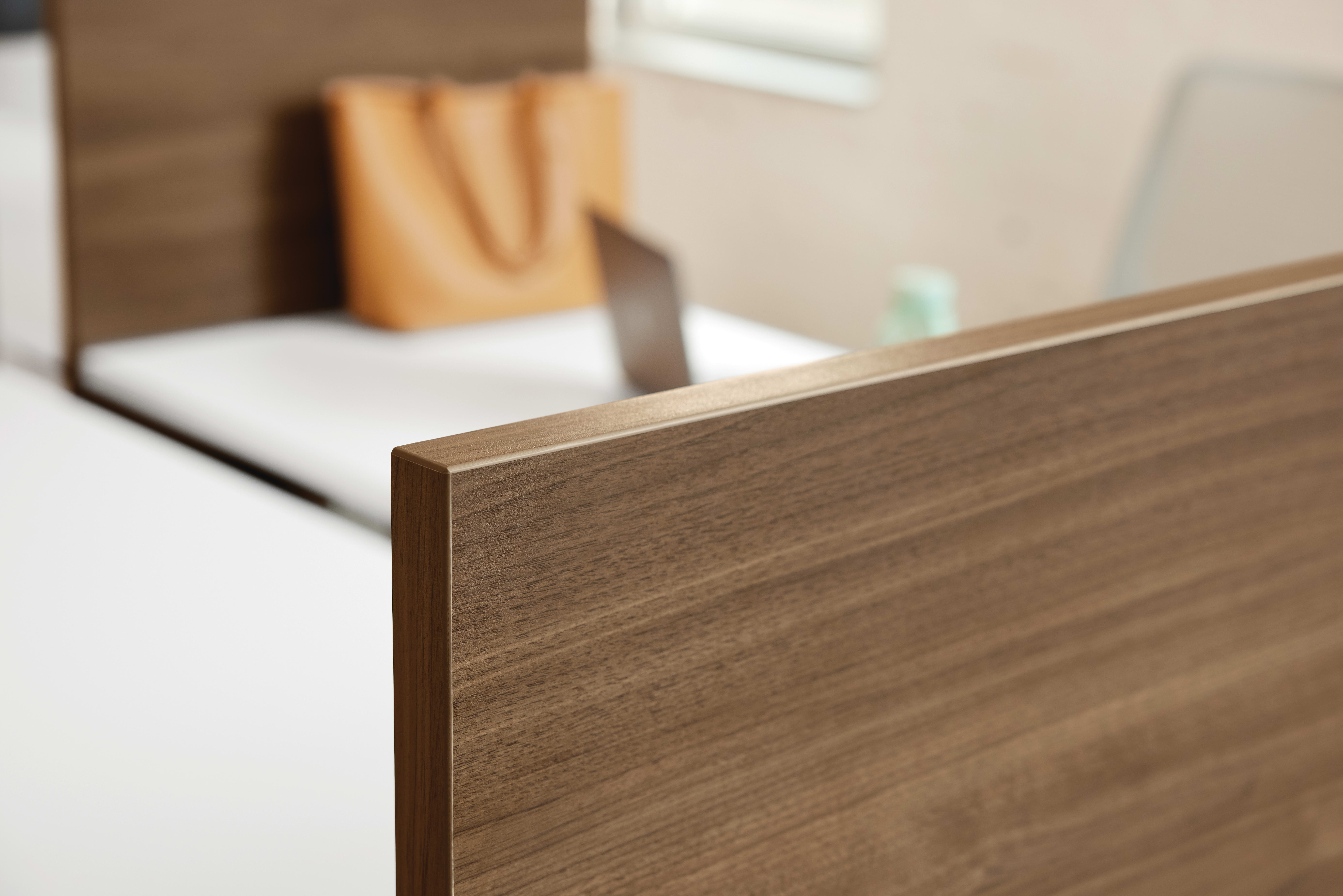 Empower Height-Adjustable Benching