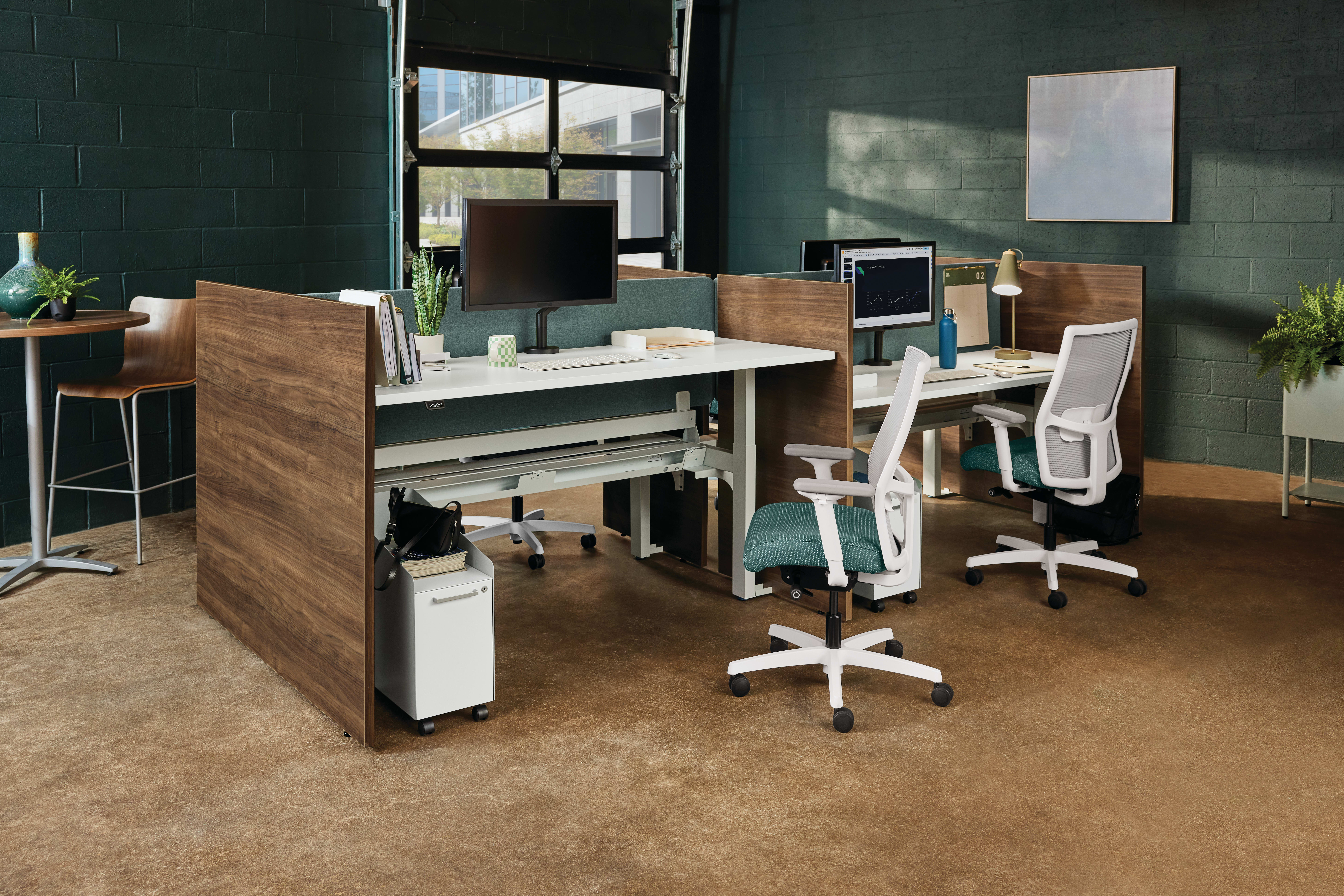 Empower Height-Adjustable Benching