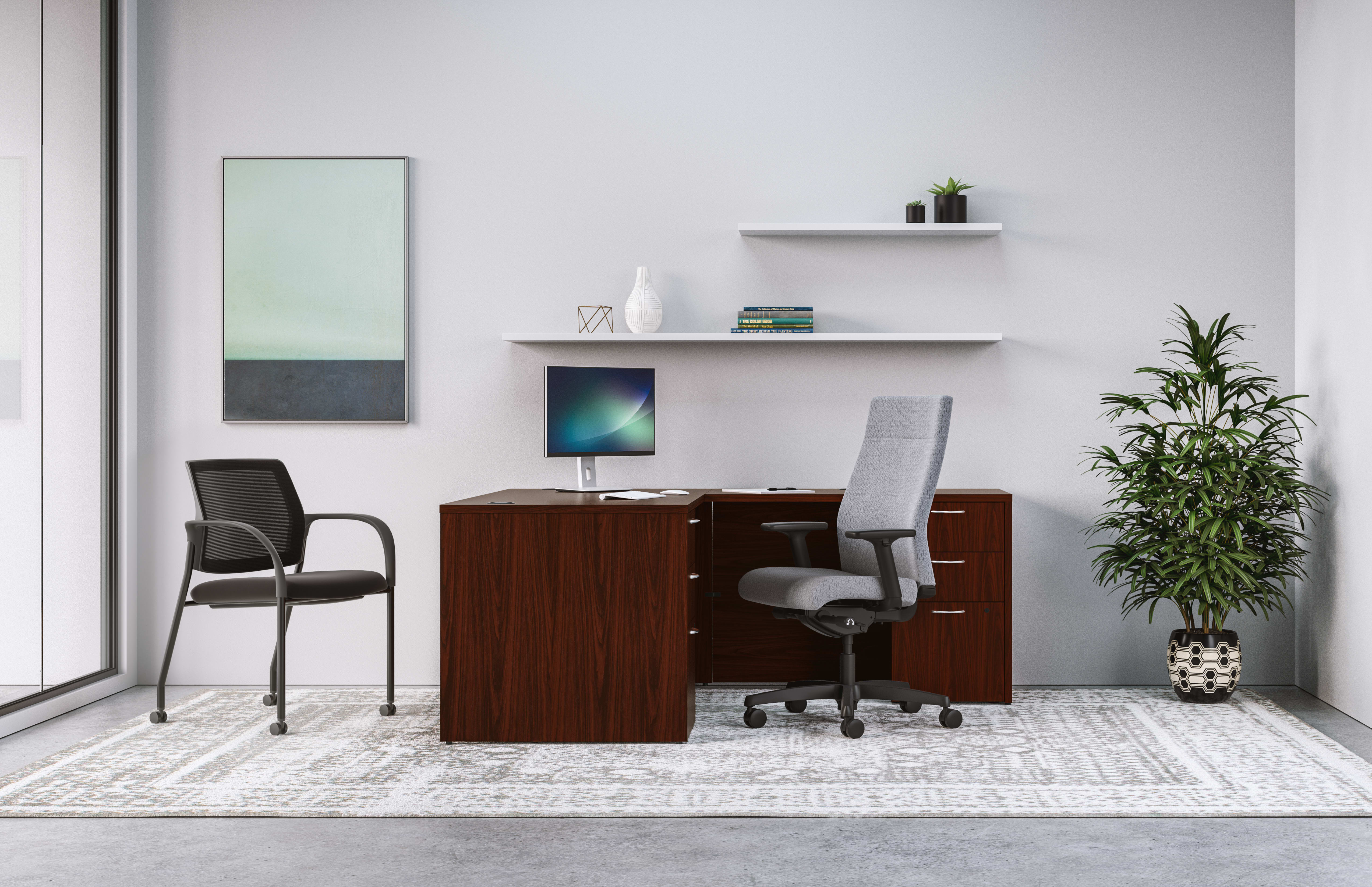 Mod l-station in Traditional Mahogany with Ignition seating