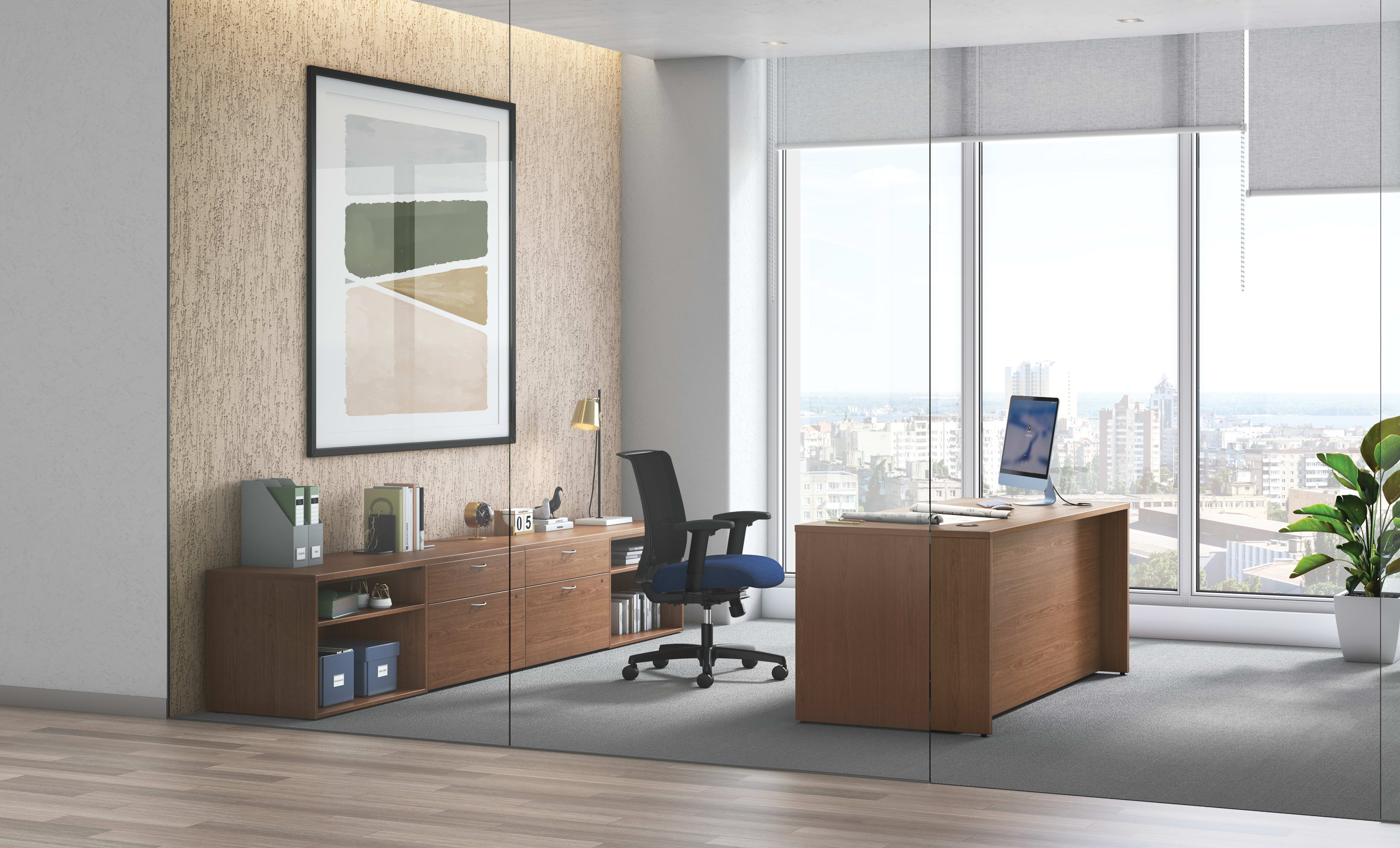 Mod desk with Convergence seating.