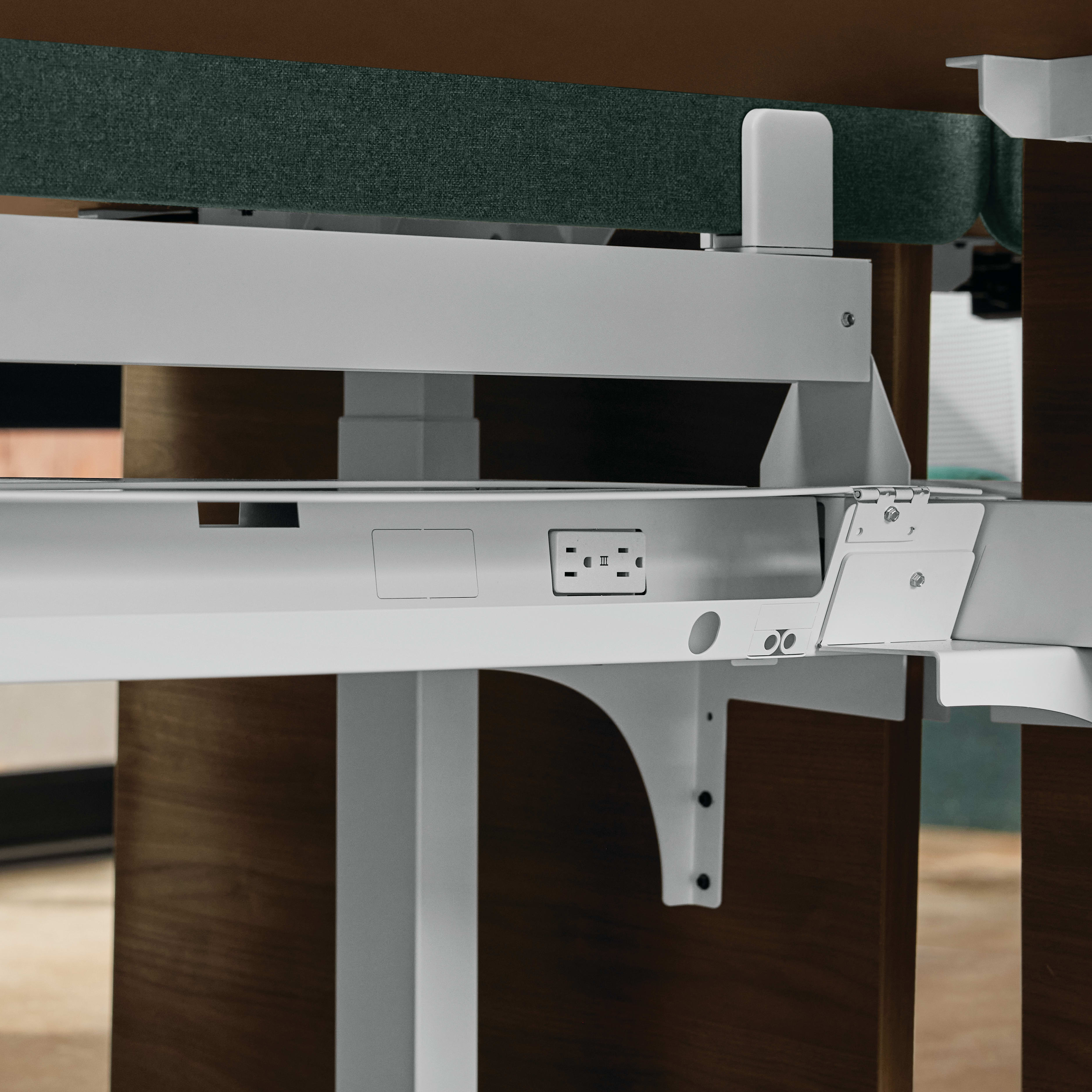 Empower Height-Adjustable Benching