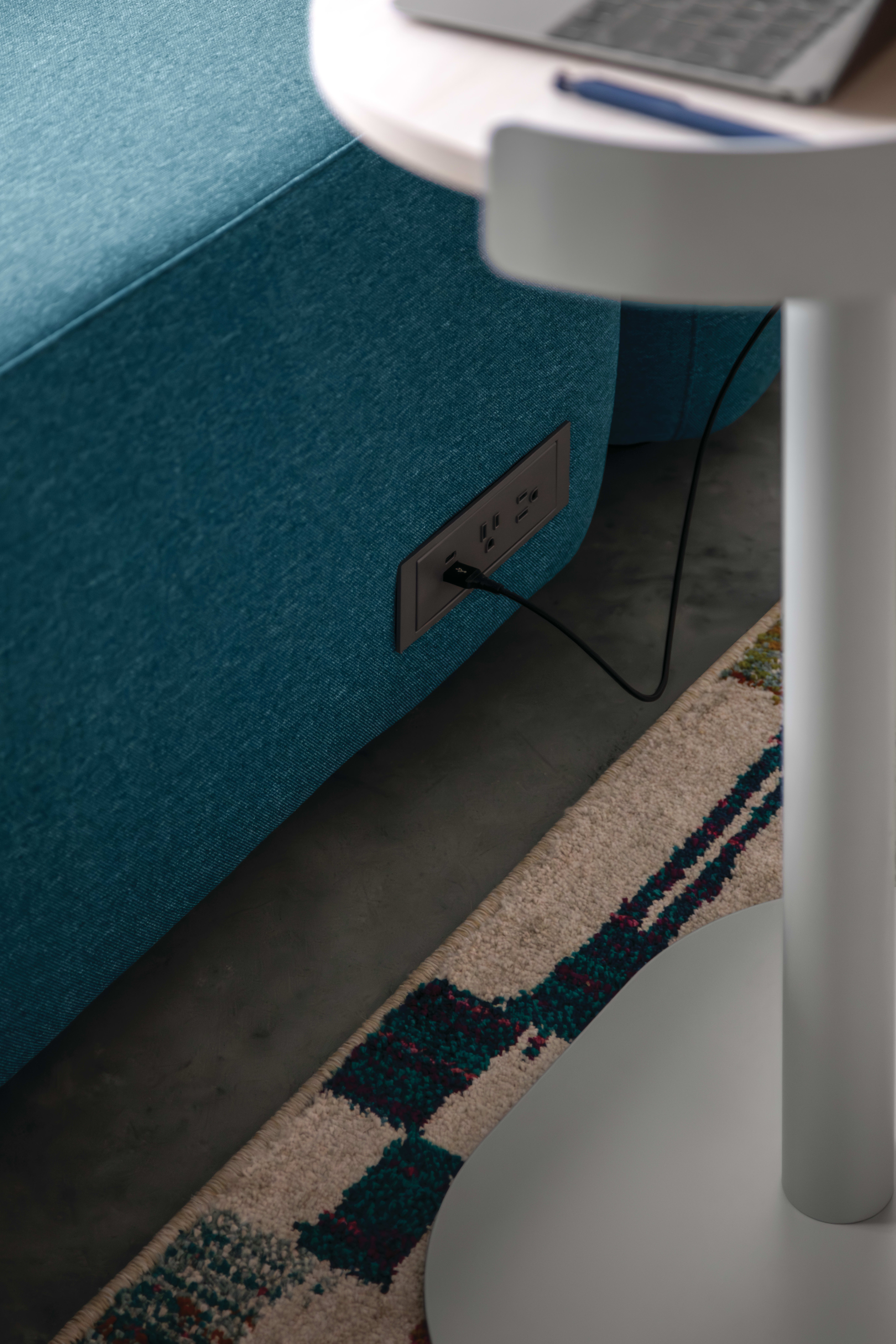 SoCo with Sculpt table