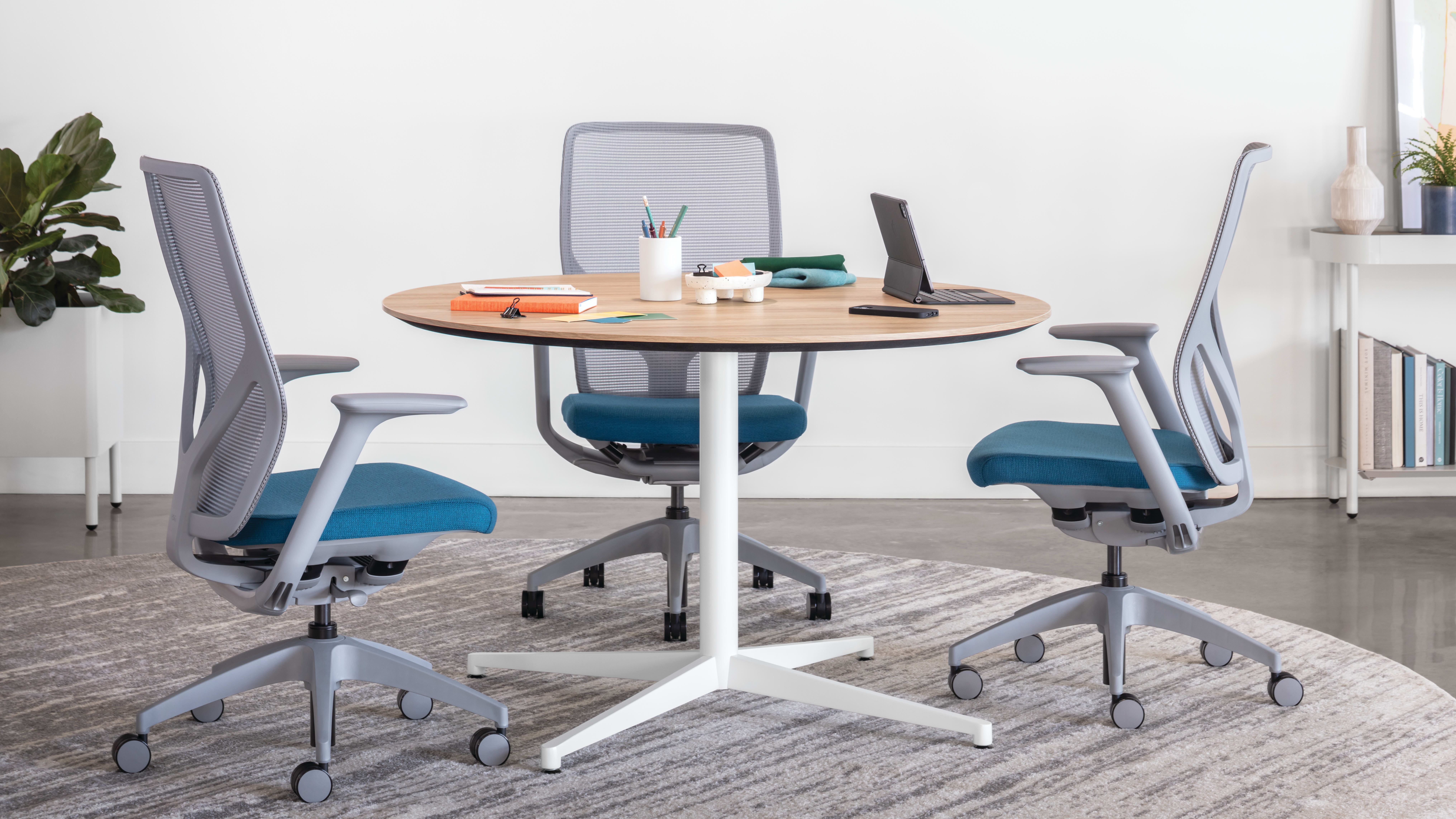 Flexion Seating, Preside round conference table, Sculpt Table