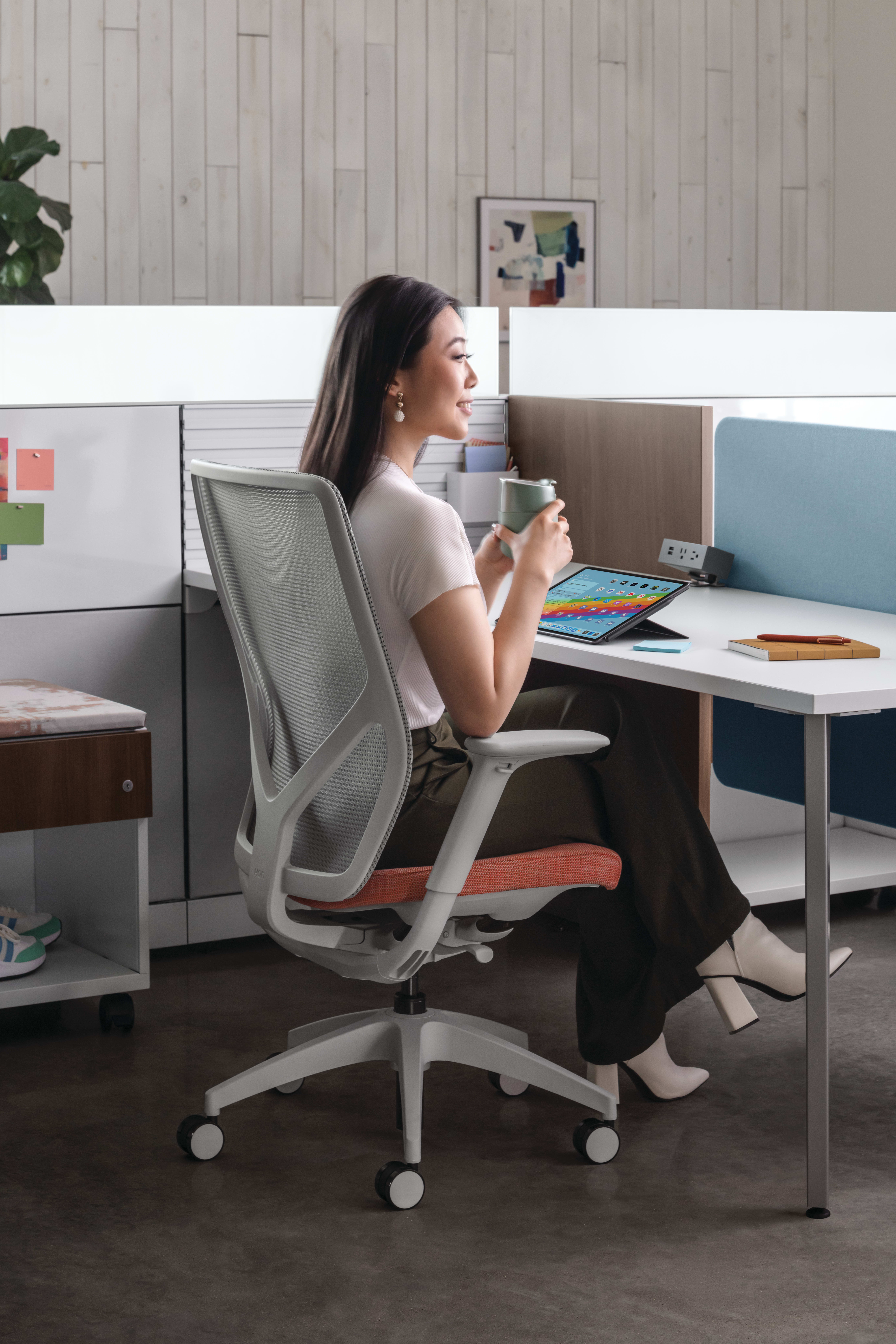 Flexion Seating with Abound Workstations, Contain Mobile Credenzas