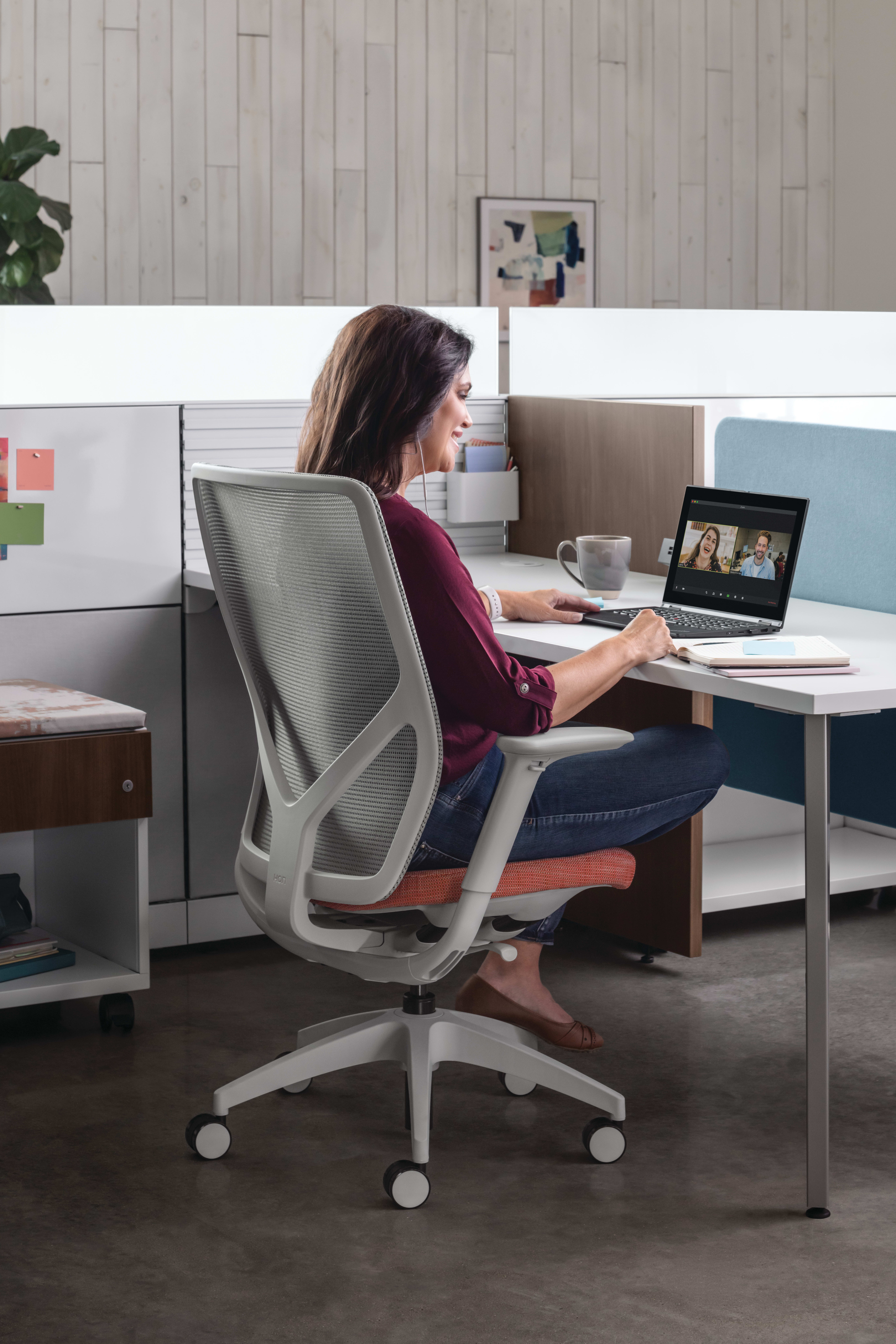 Flexion Seating with Abound Workstations, Contain Mobile Credenzas