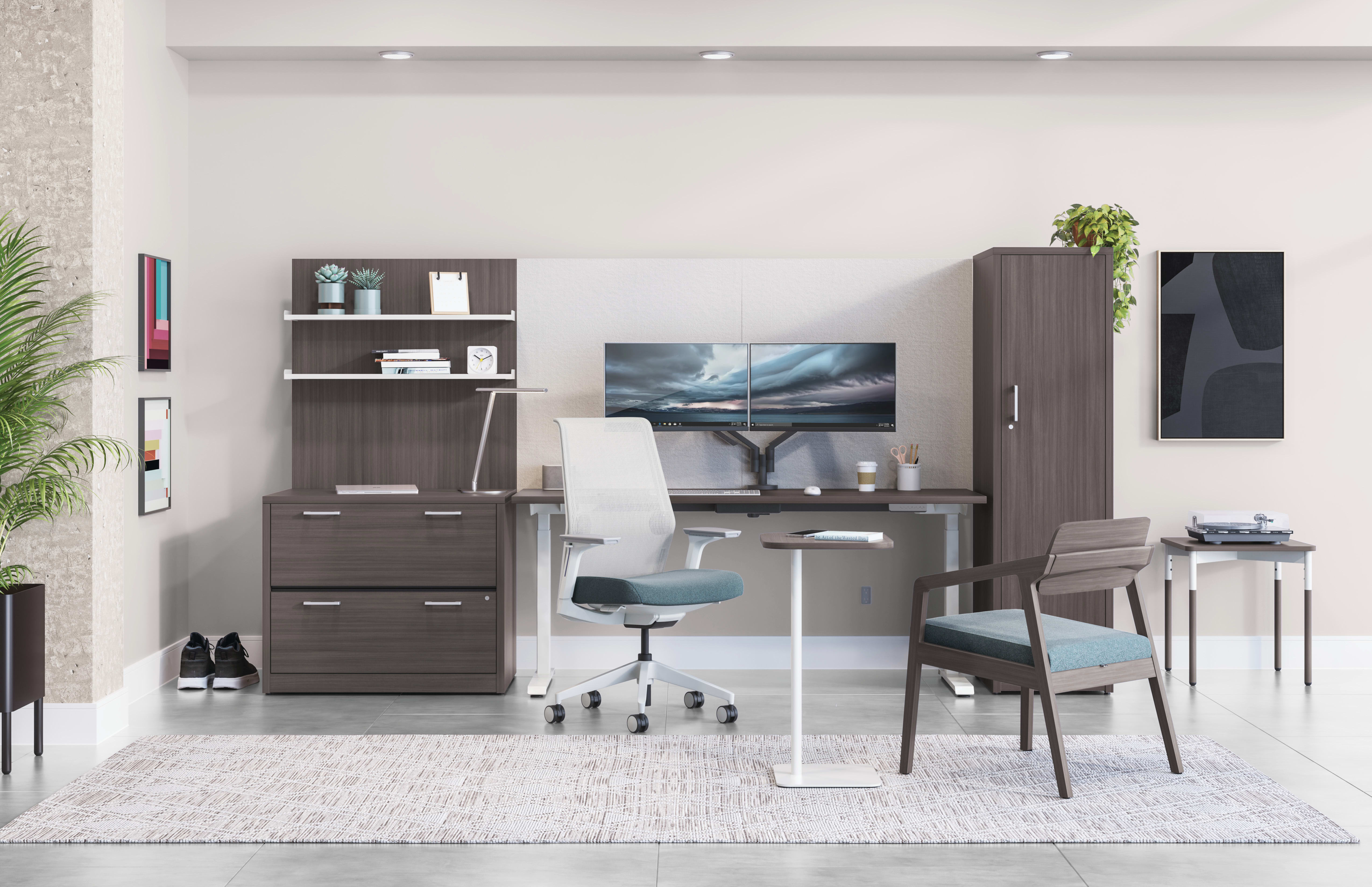 10500 Series Modern Micro office shown with Cipher task chair and Confer guest seating.