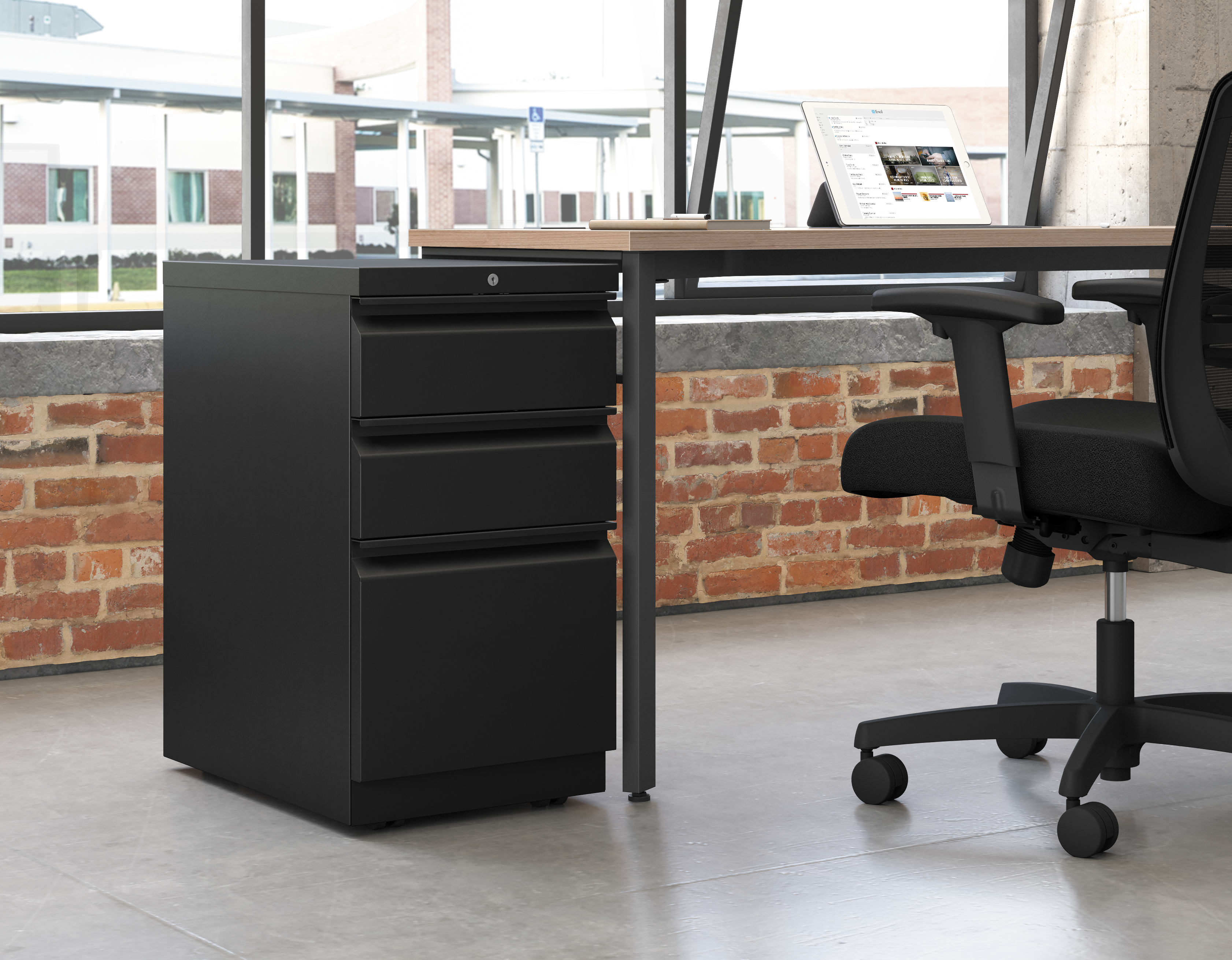 HON-BrigadePedestals-H33723R.L.P-500-001