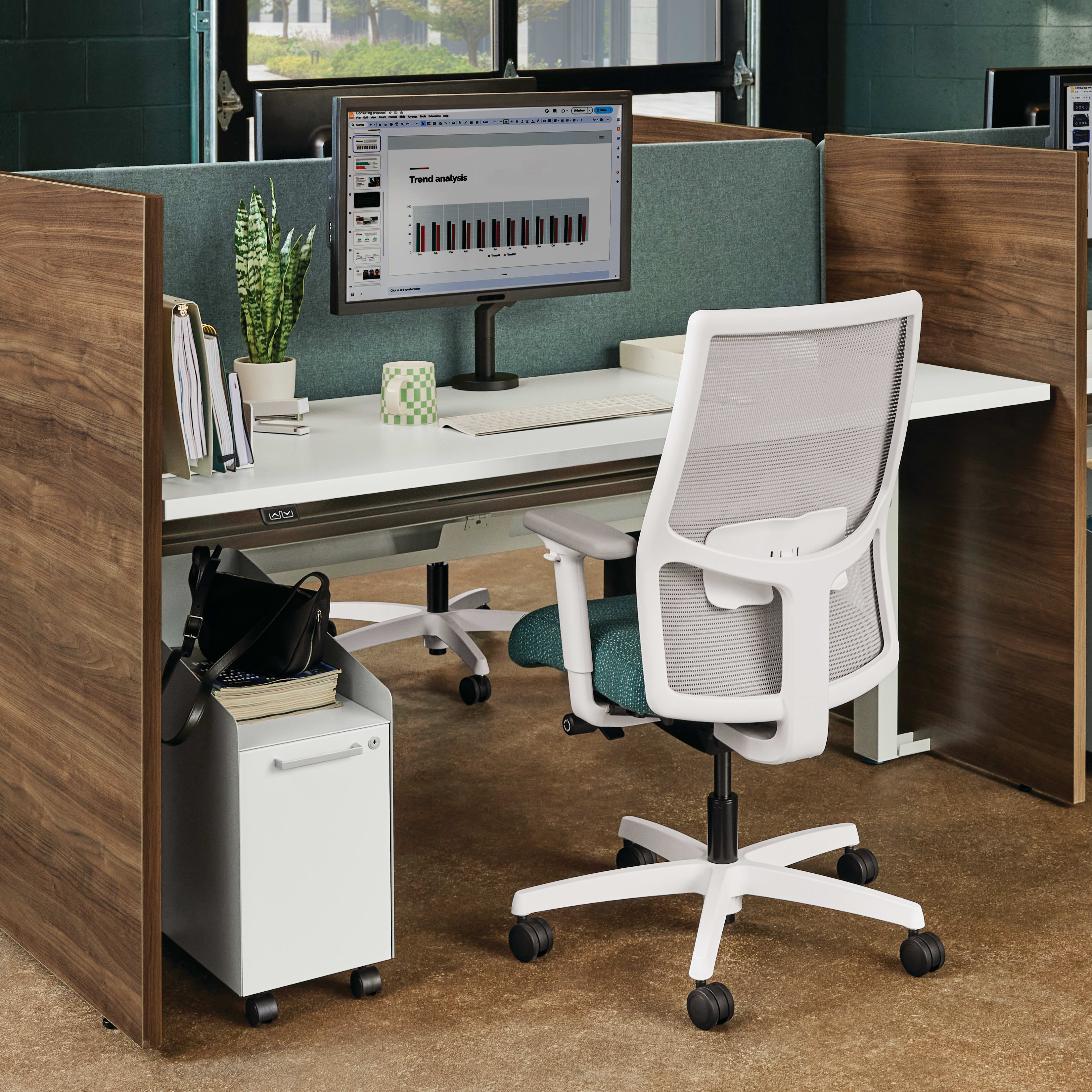 Empower Height-Adjustable Benching