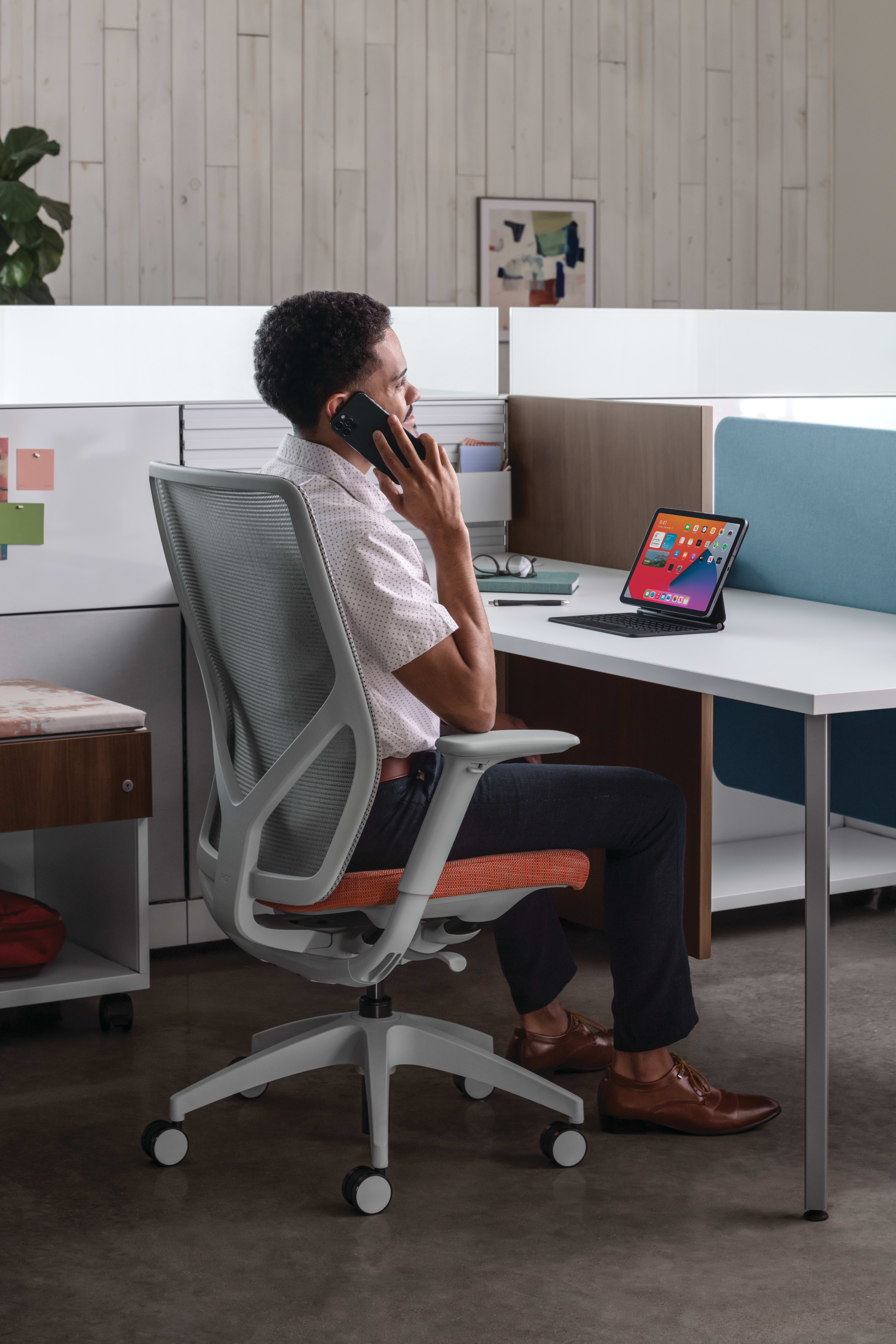 Flexion Seating with Abound Workstations, Contain Mobile Credenzas