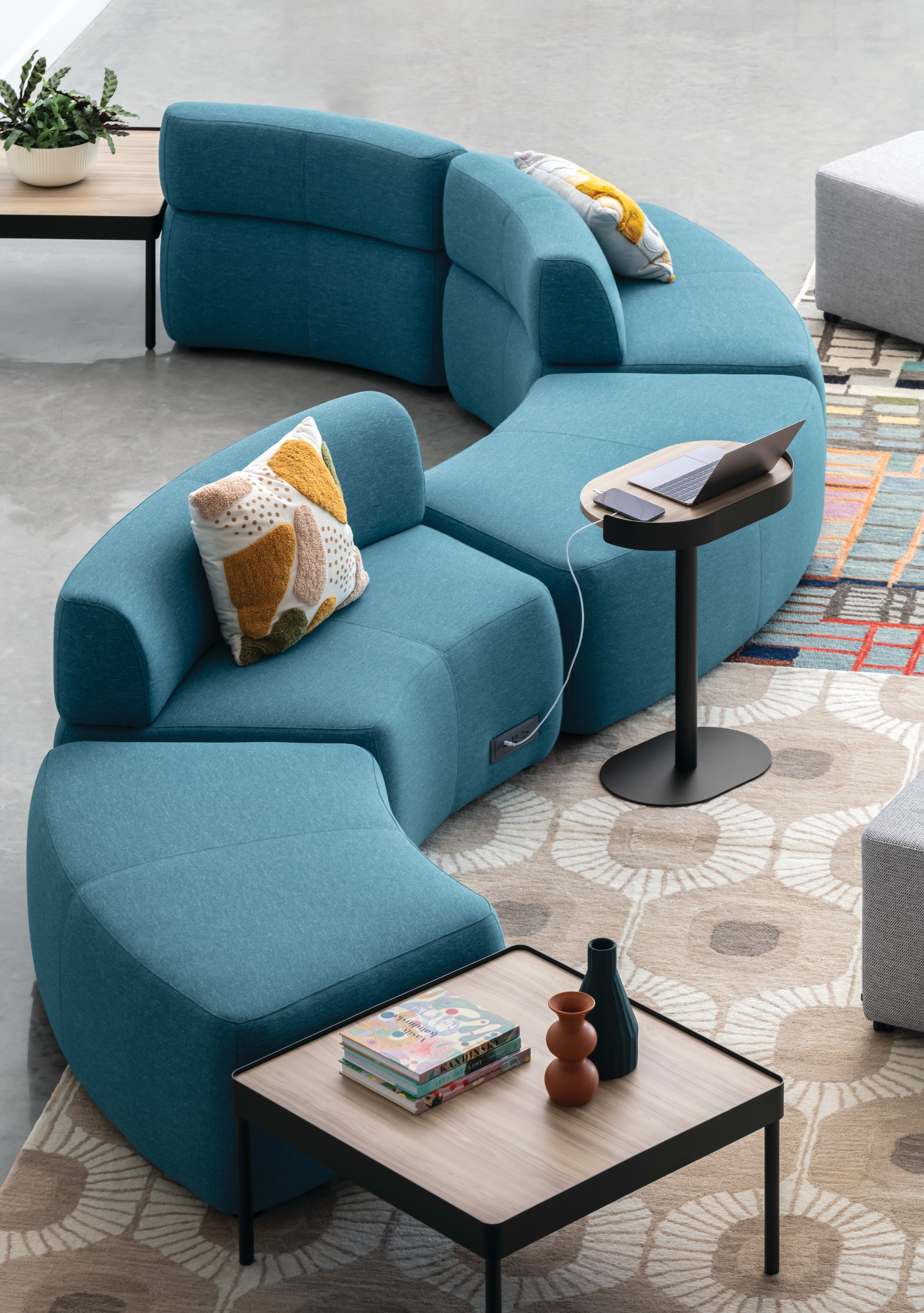 SoCo with Sculpt tables