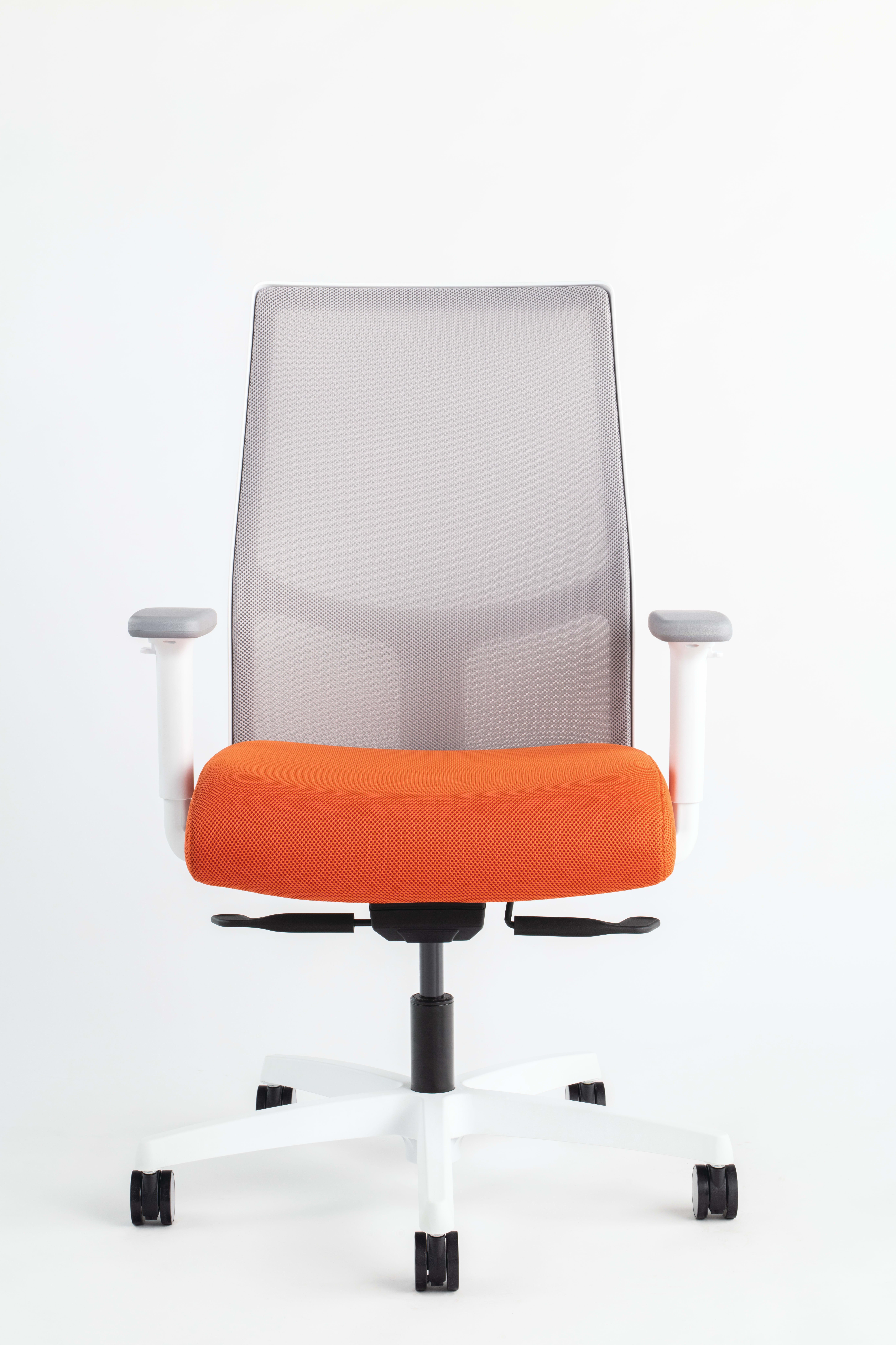 Ignition Spectrum Mesh chairs 