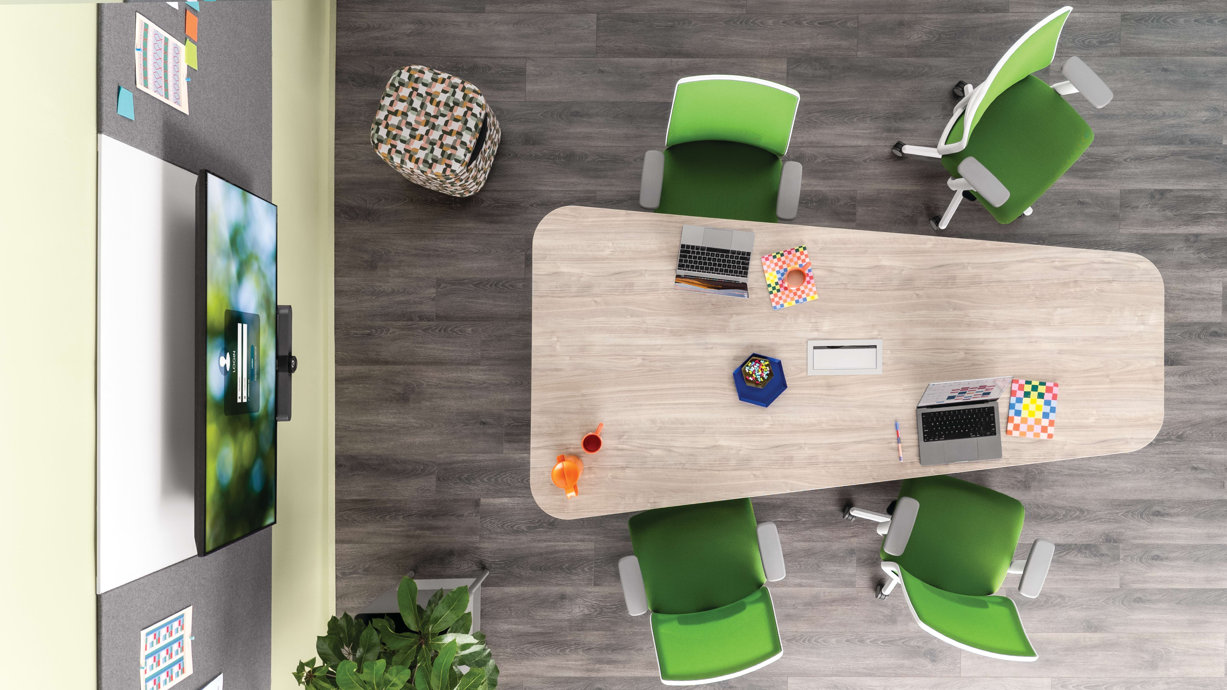 Ignition Spectrum Mesh chairs 