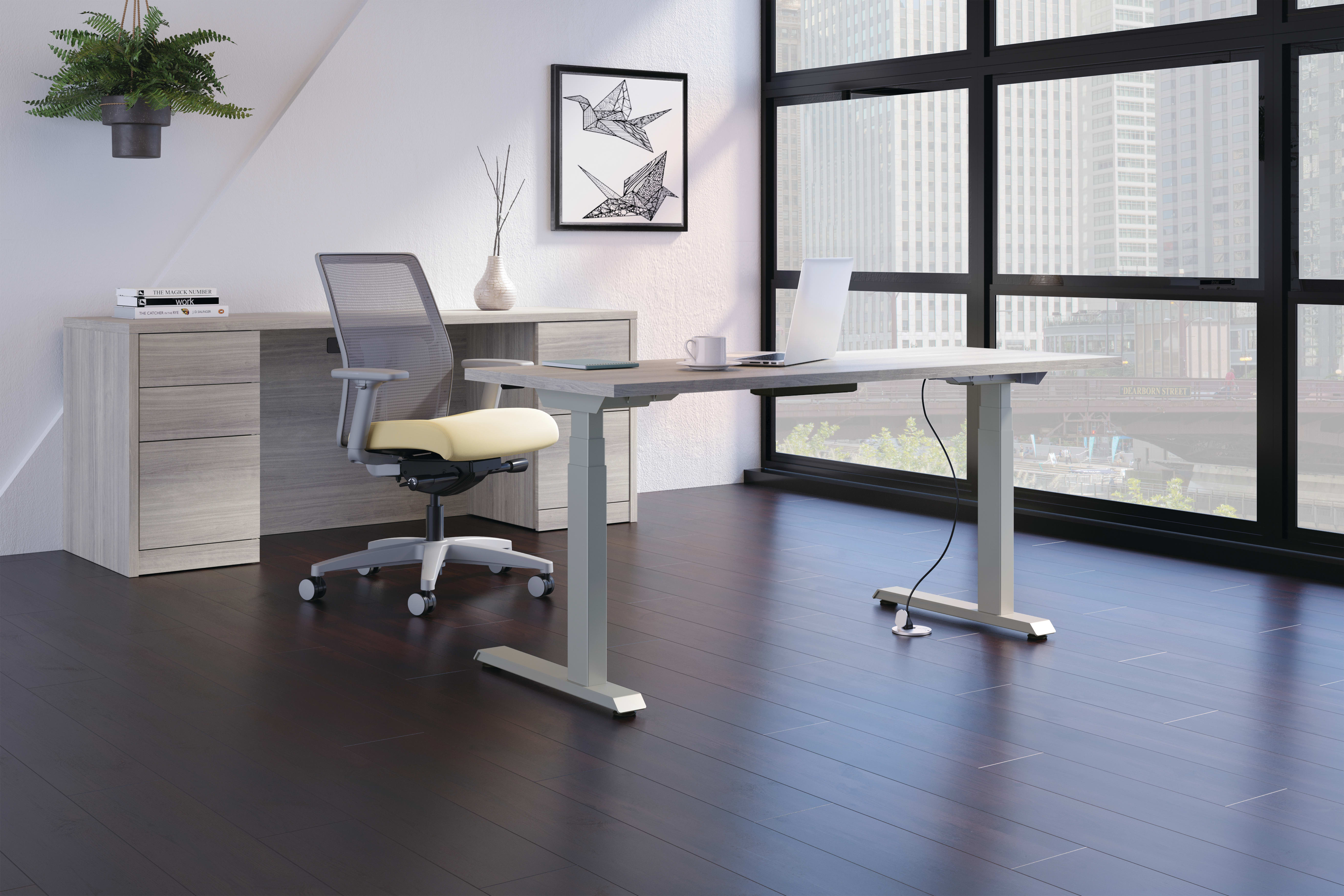 Ignition Chair with Coordinate Height Adjustable Table.