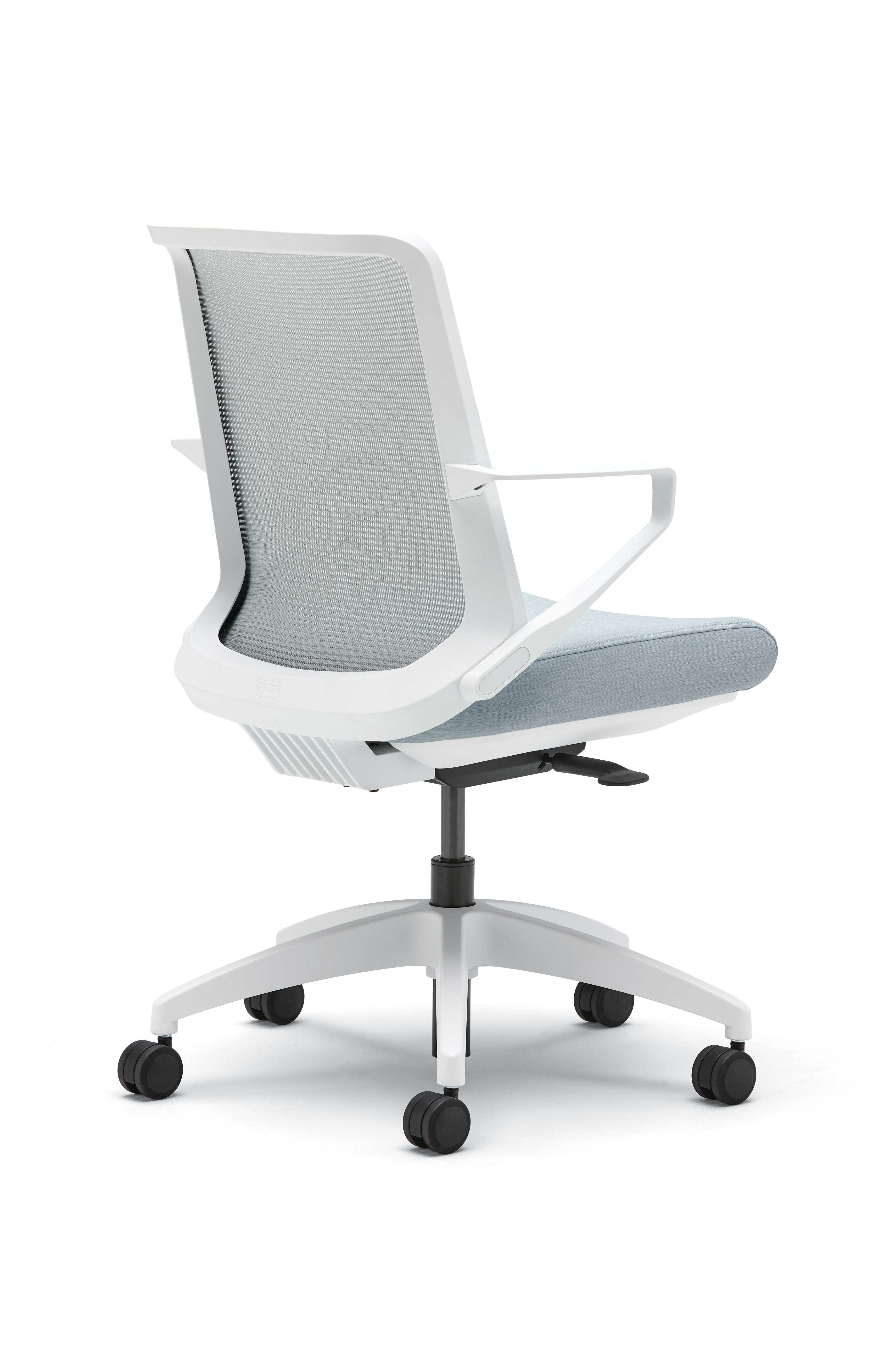Cliq task chair with white frame