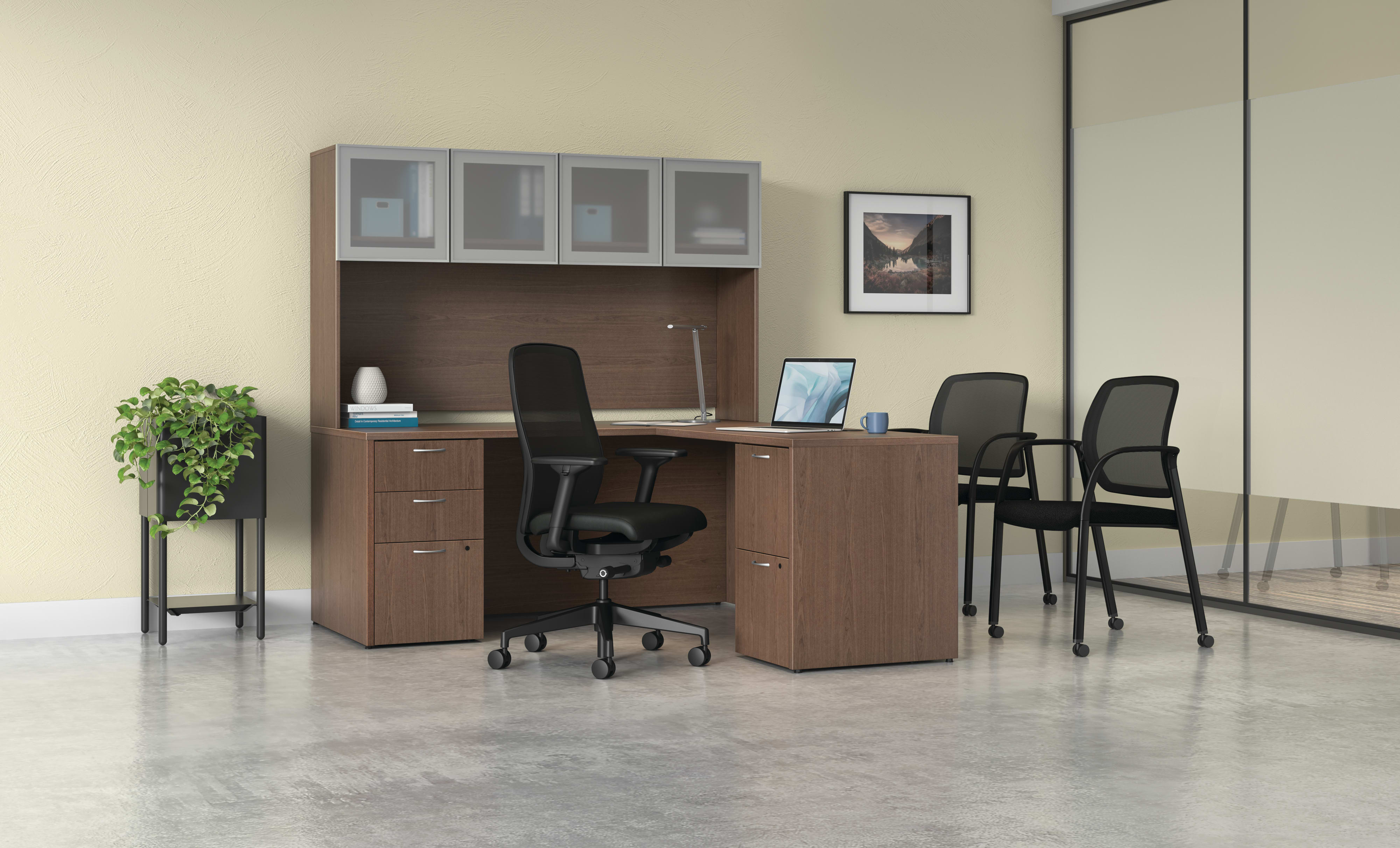 Mod desk with Nucleus task seating and Ignition guest seating.