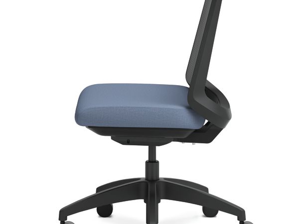 Cliq task chair