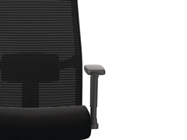 Ignition mesh task chair in Black