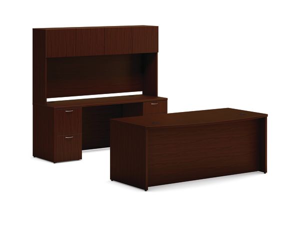 Mod executive station with storage in Traditional Mahogany