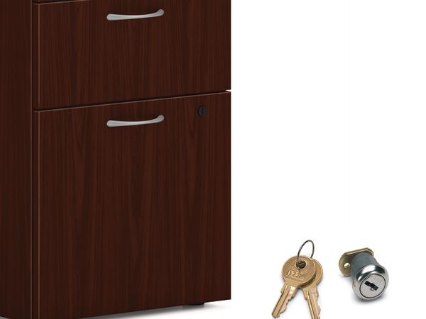 Mod box/box/file pedestal in Traditional Mahogany