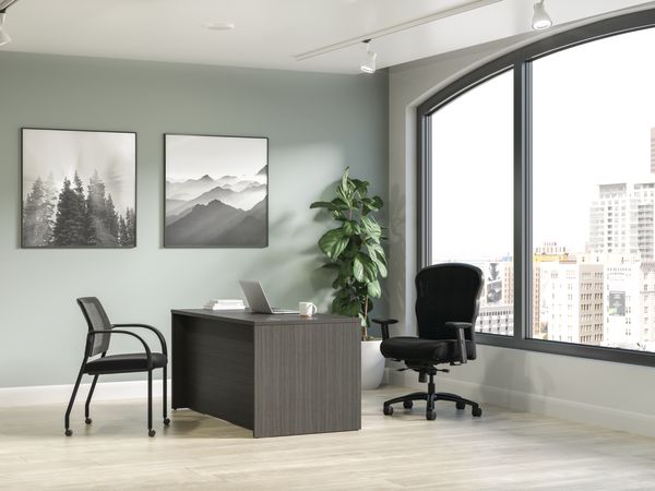 Mod desk in Sterling Ash with Wave big & tall chair and Ignition seating