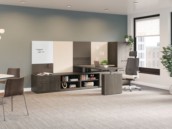 Concinnity Desking with Ignition and Ruck Seating.