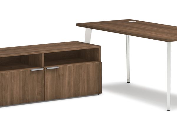 Voi l-station in Pinnacle laminate