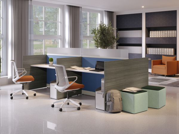 Accelerate workstations providing a touchdown area featuring Gallery Panels.