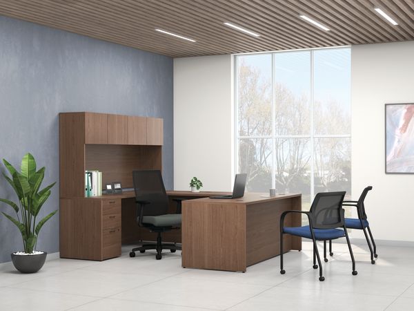 A private office environment featuring Mod desk and Ignition seating.