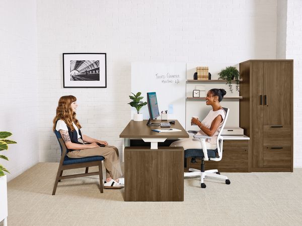 Confer chairs with 10500 desks. Workwall and Ignition task chair 