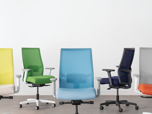Ignition Spectrum Mesh chairs 